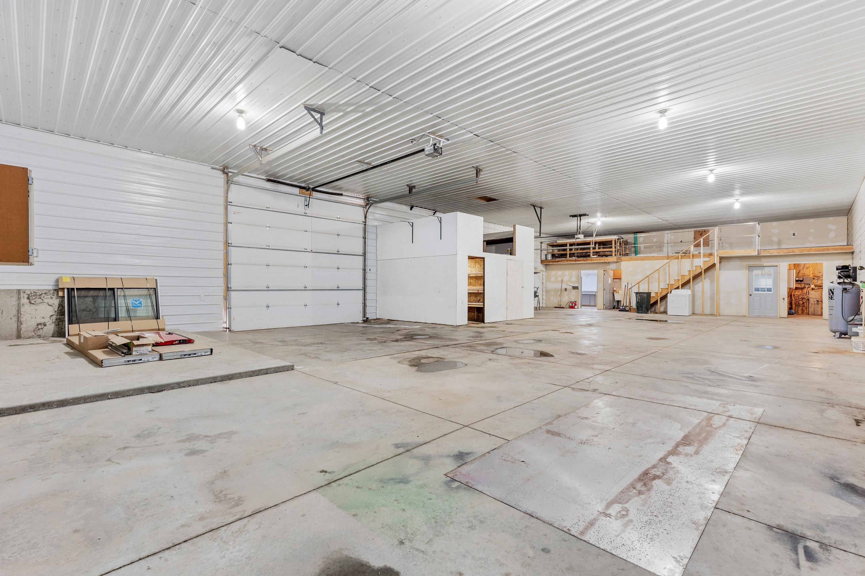 4884 Ashland Rd