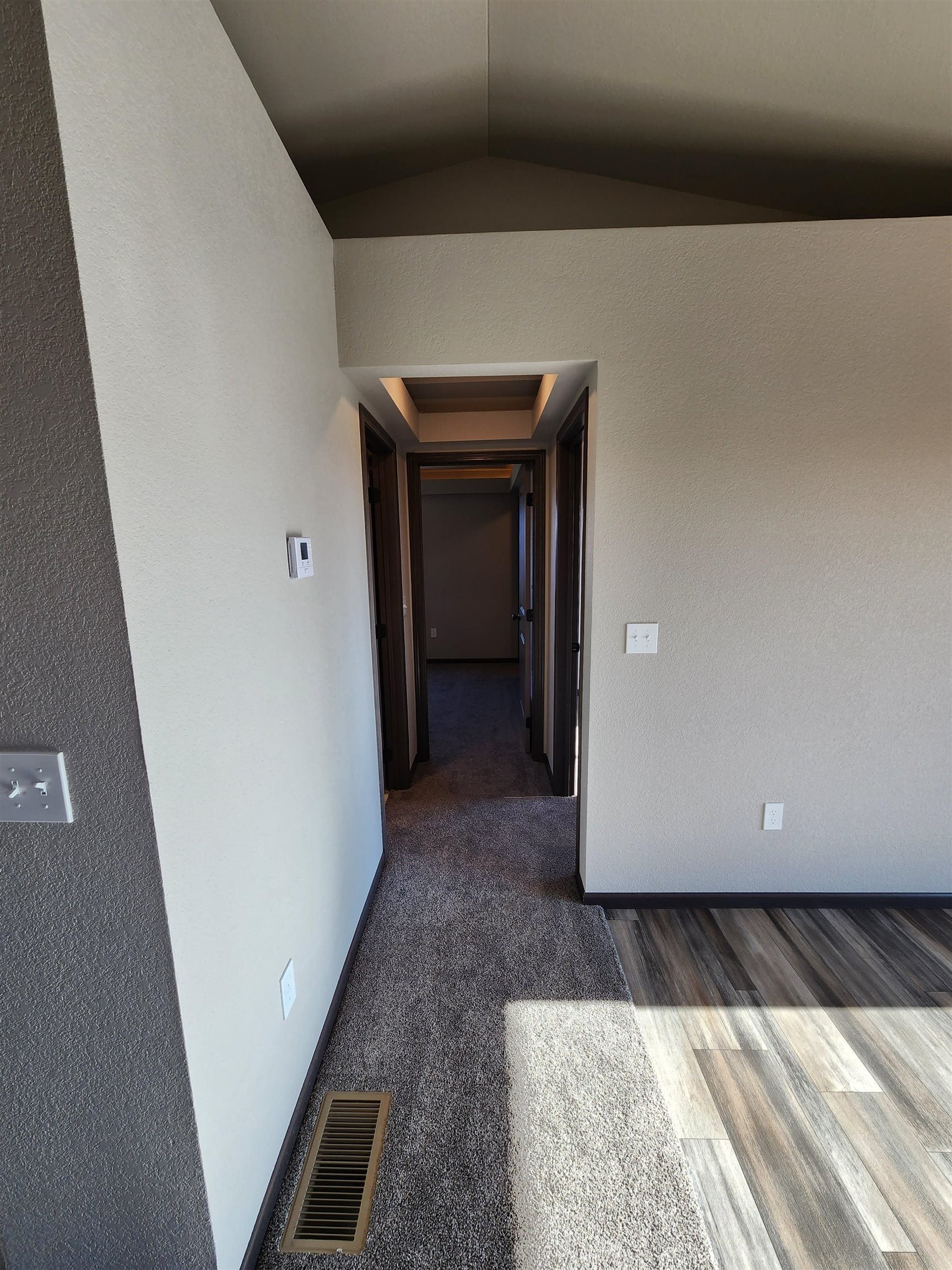 660 Valor Court