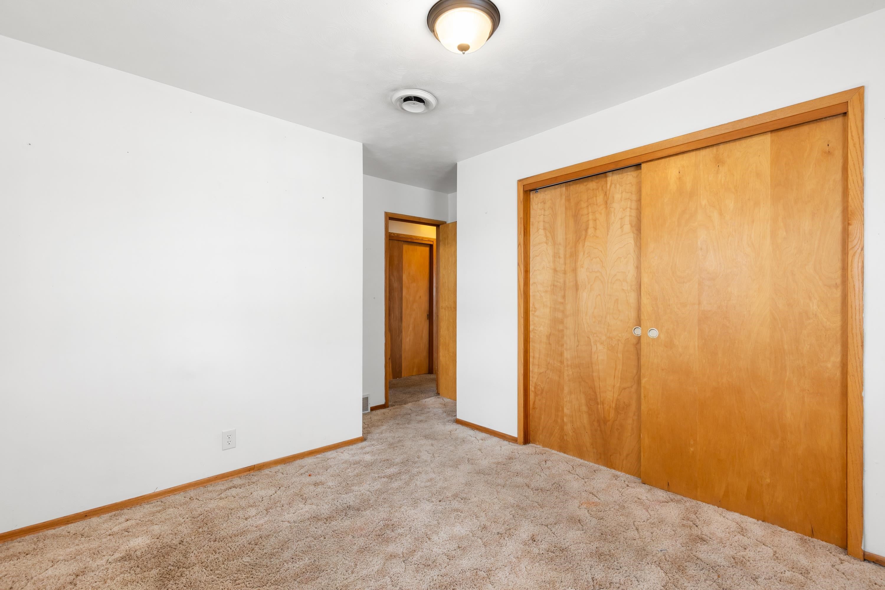 808 Holcomb Avenue