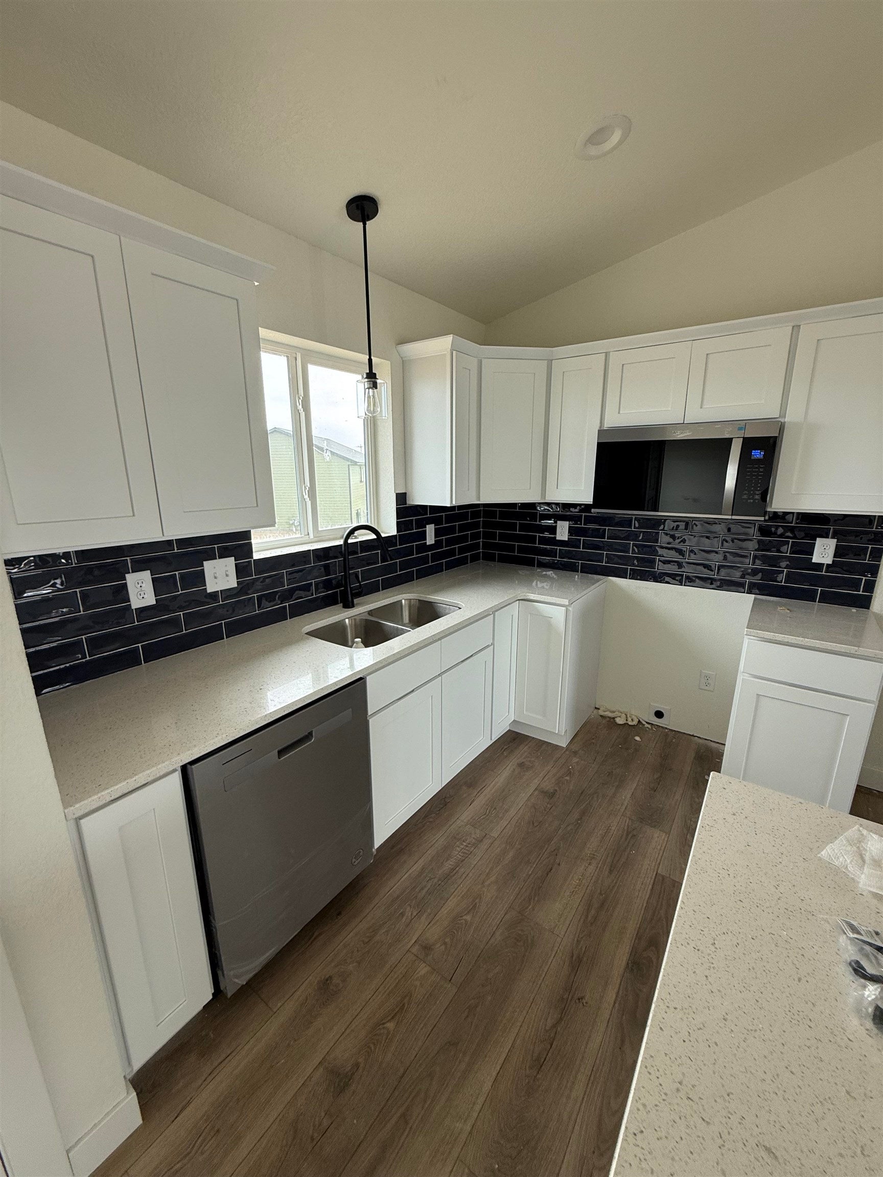 648 Valor Court