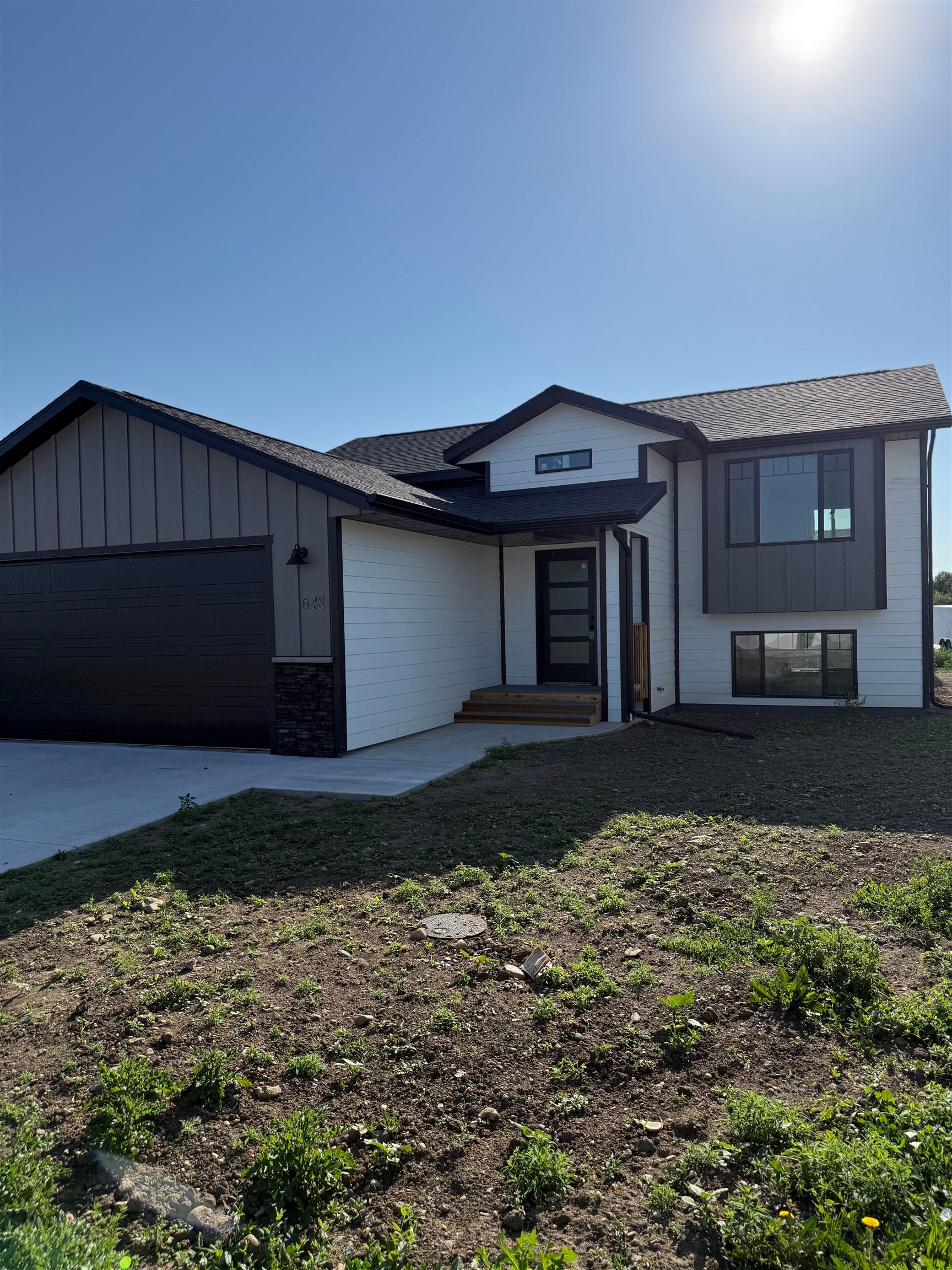 648 Valor Court