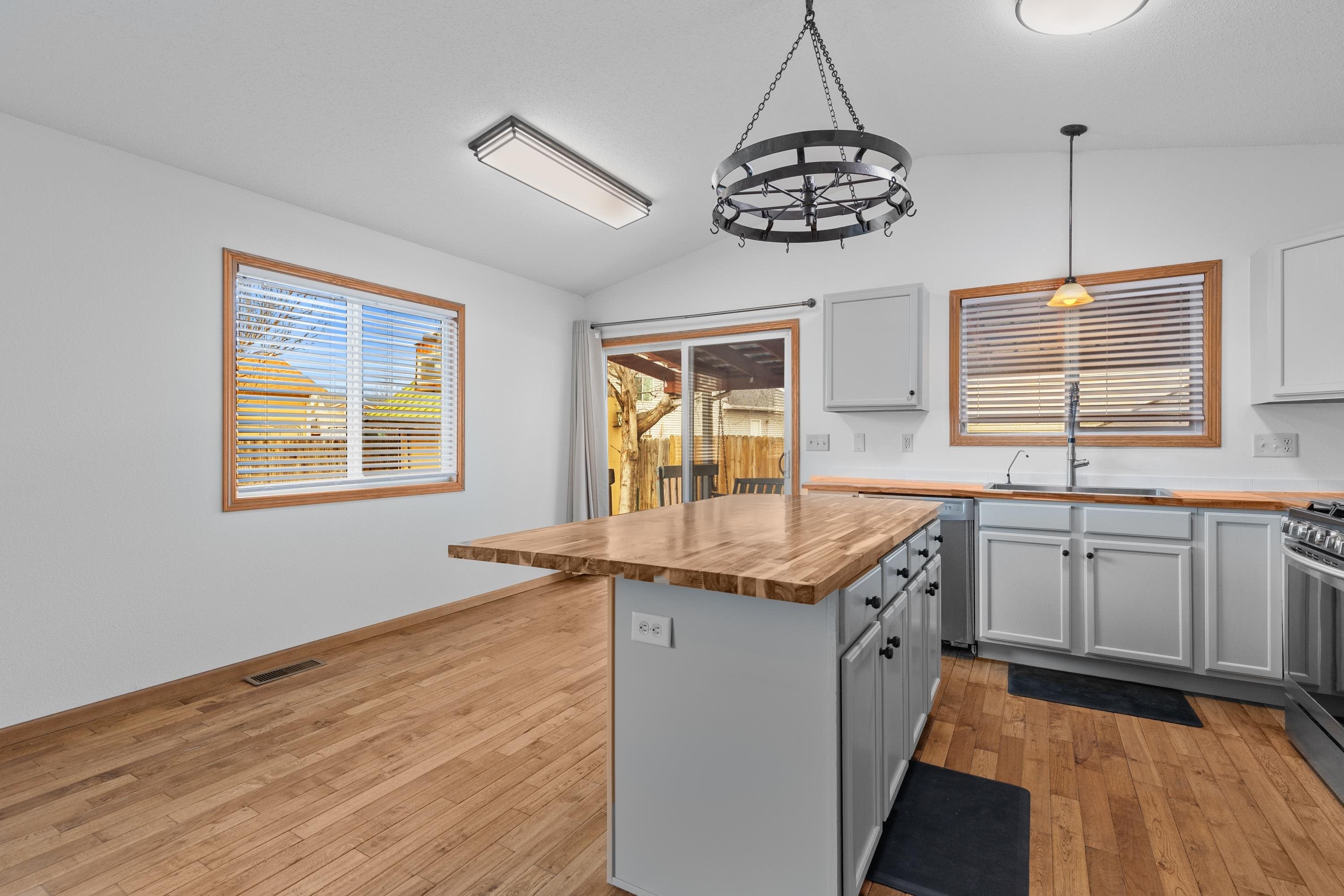 3341 Wesson Road