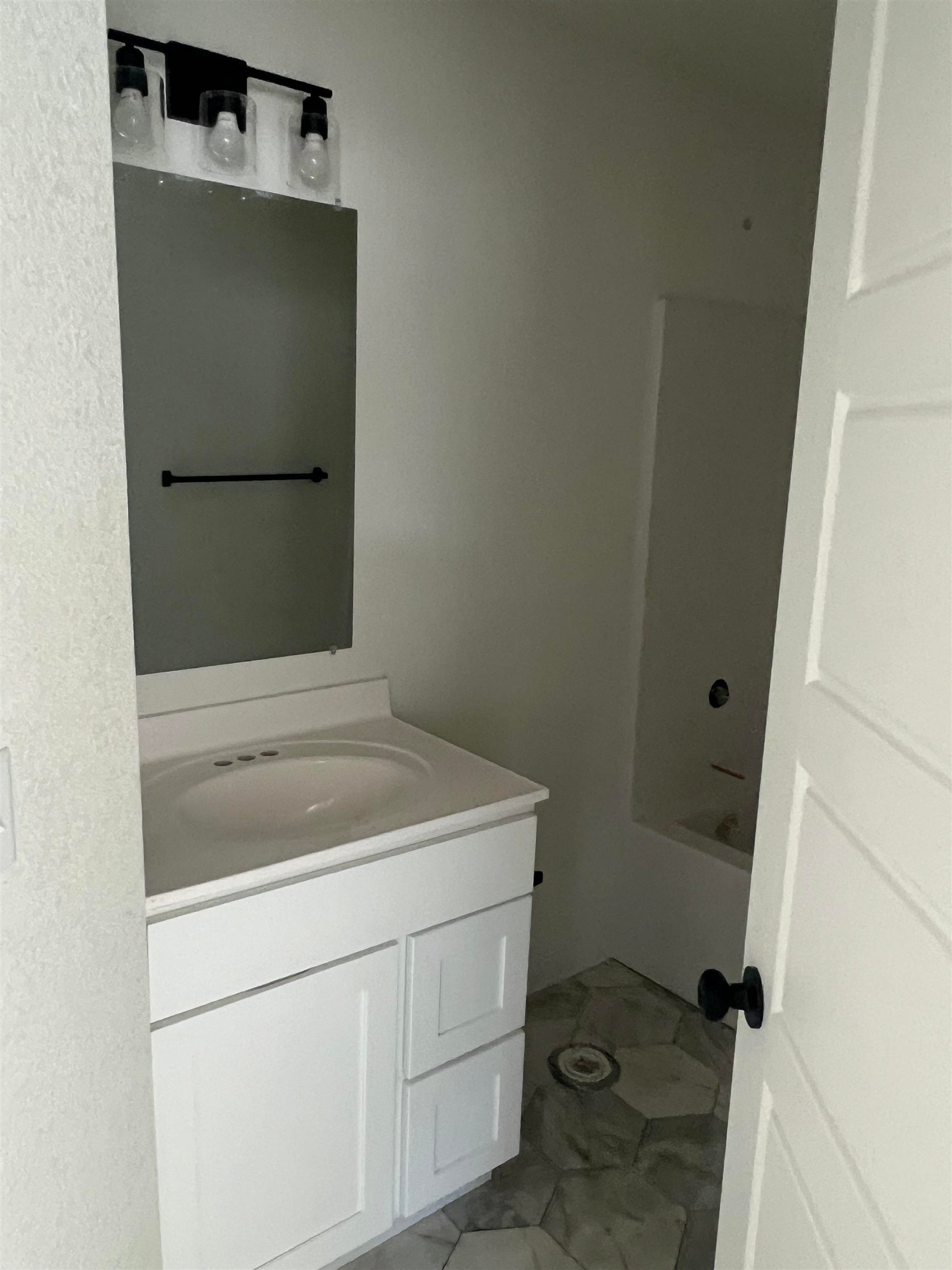 639 Eagle Court