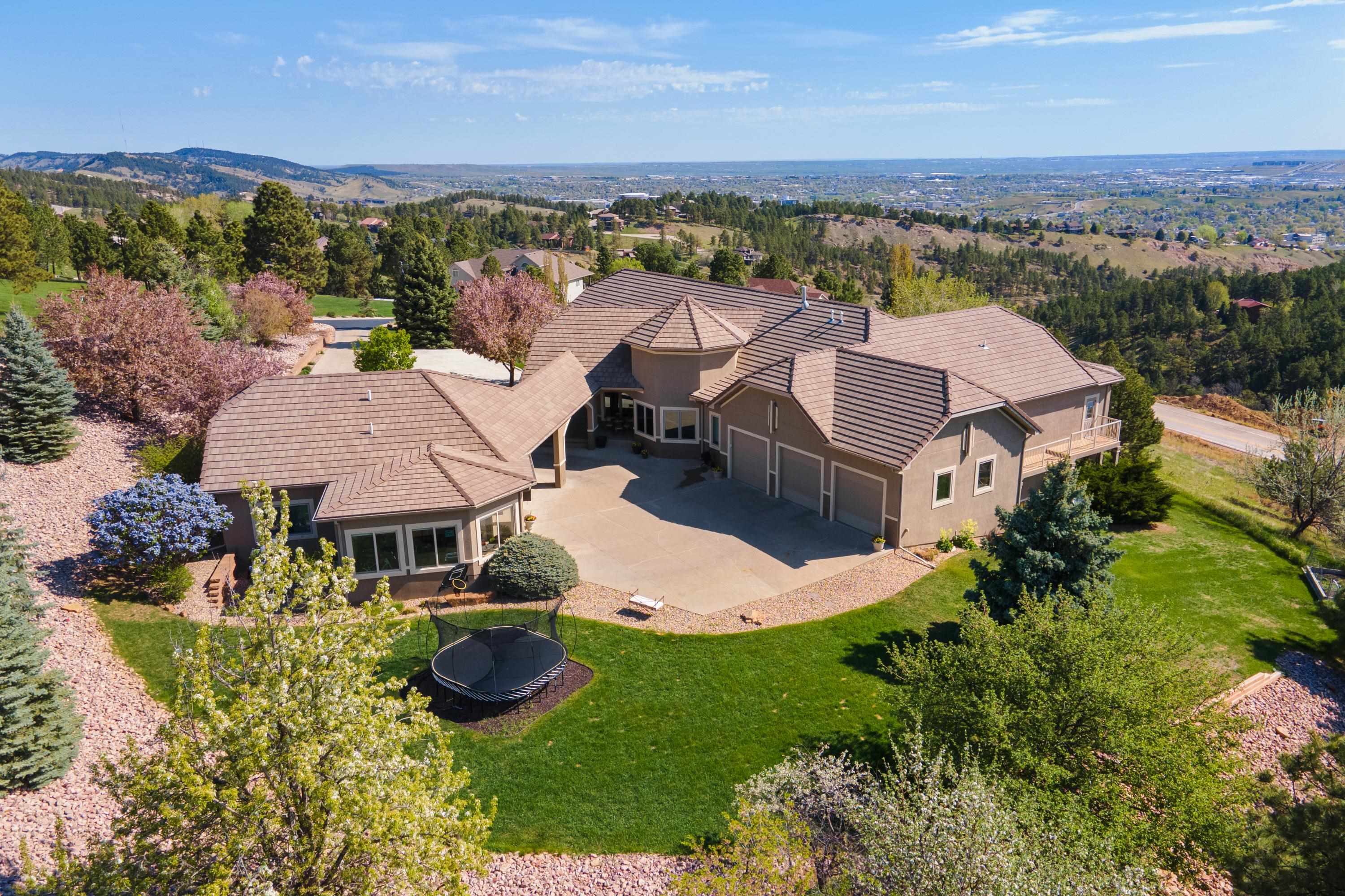 1607 Pevans Parkway