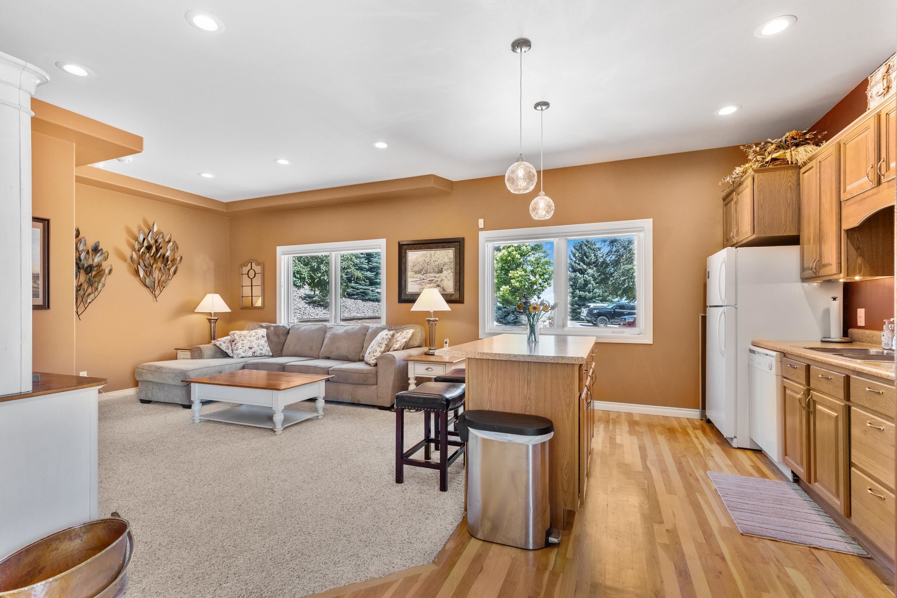 1607 Pevans Parkway