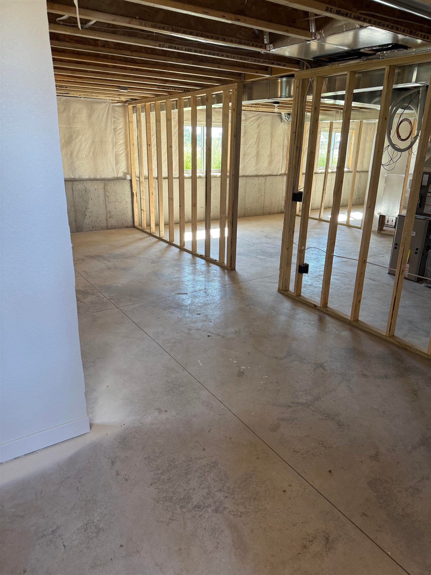 664 Eagle Court