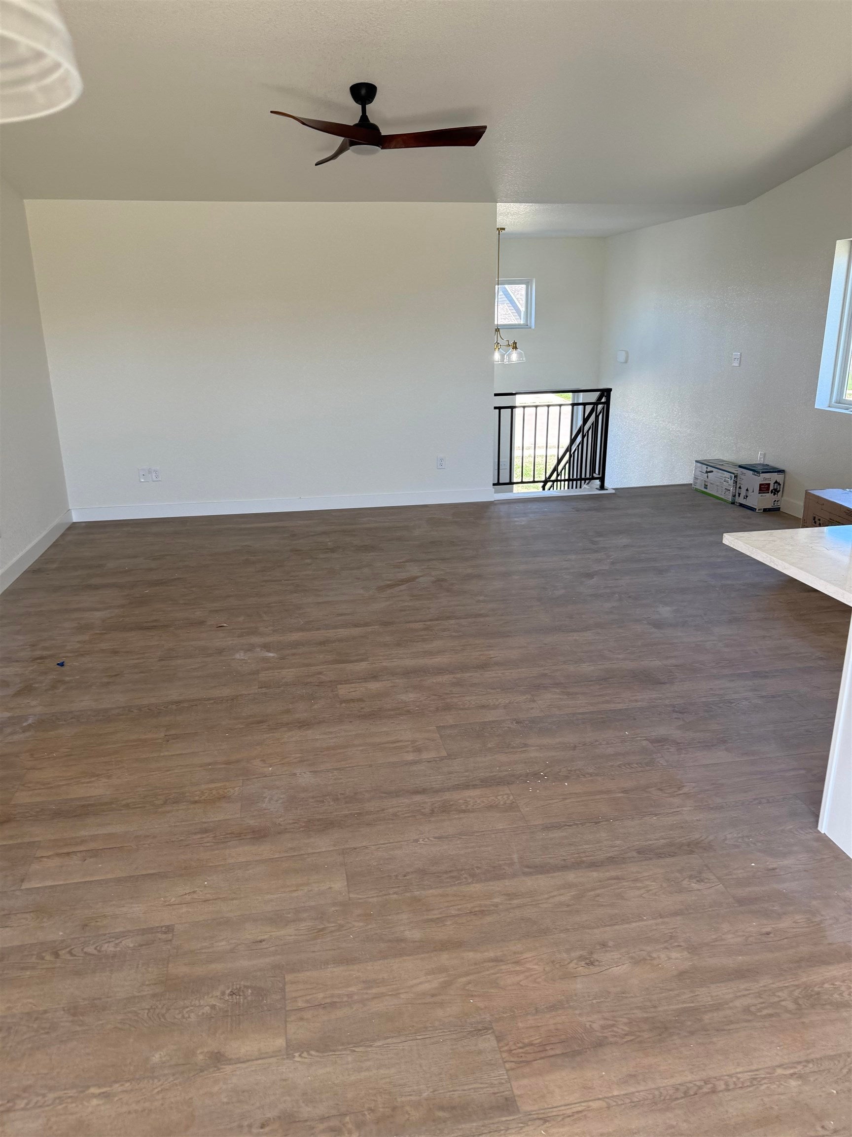 664 Eagle Court