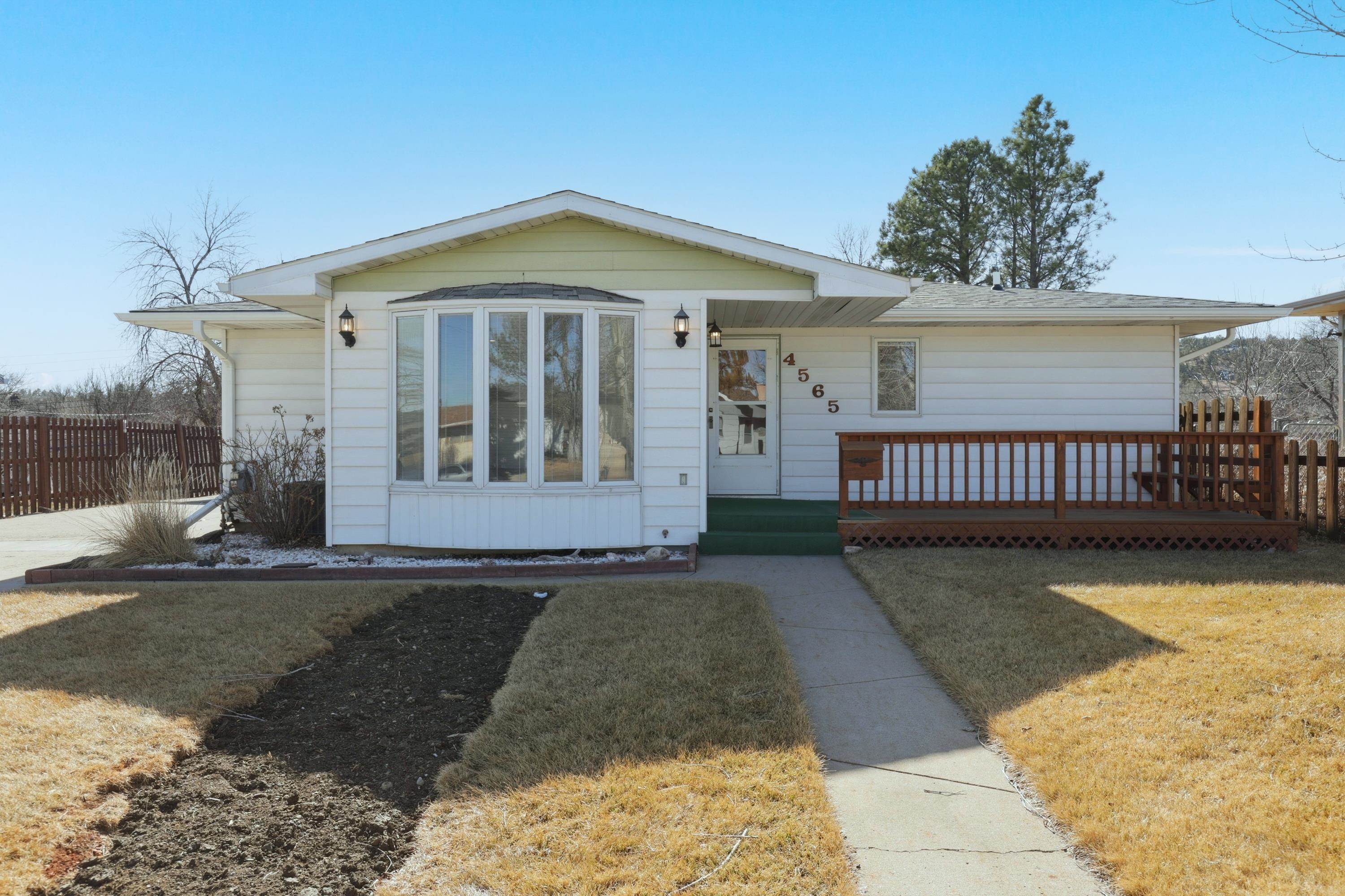 4565 Wentworth Drive