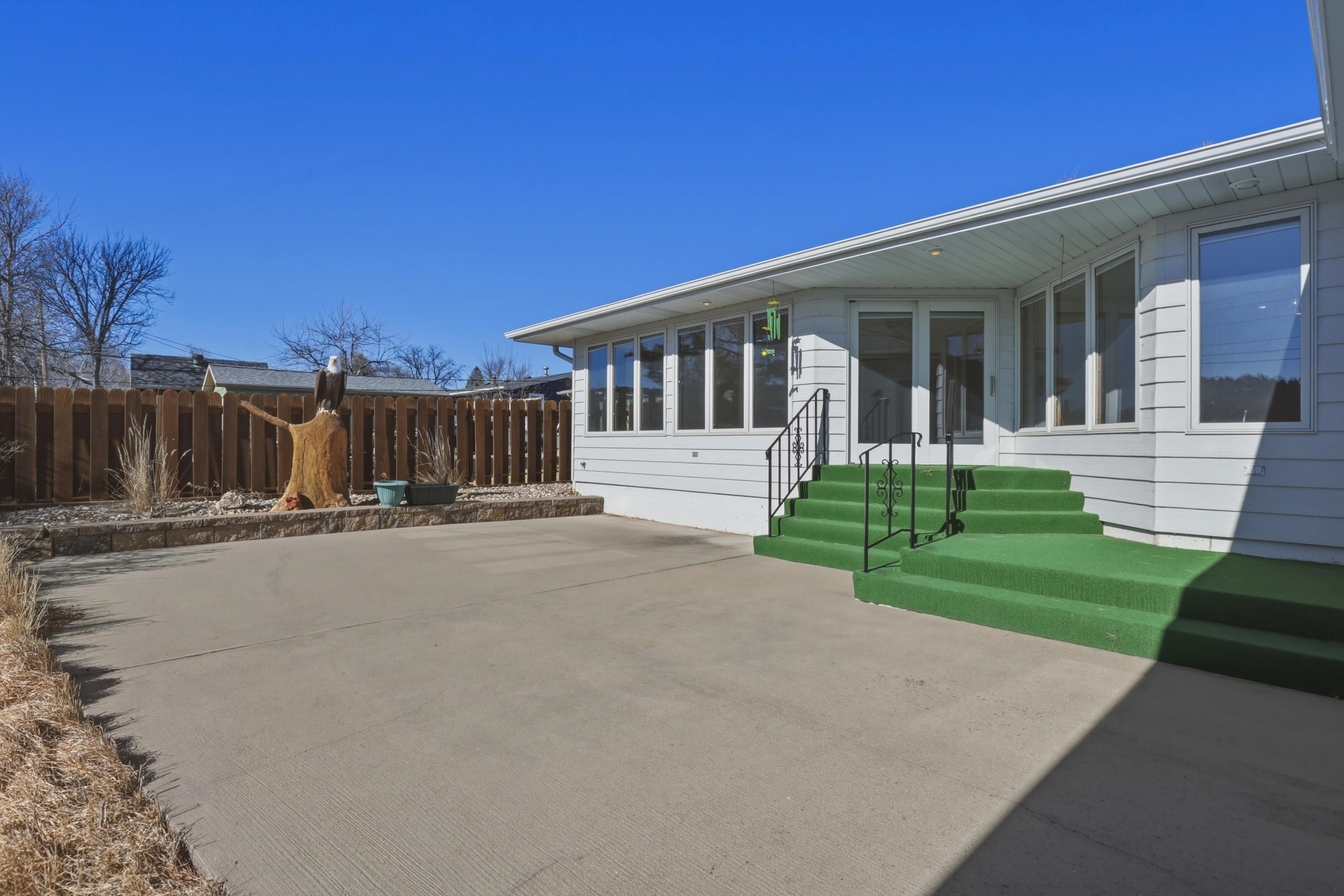 4565 Wentworth Drive