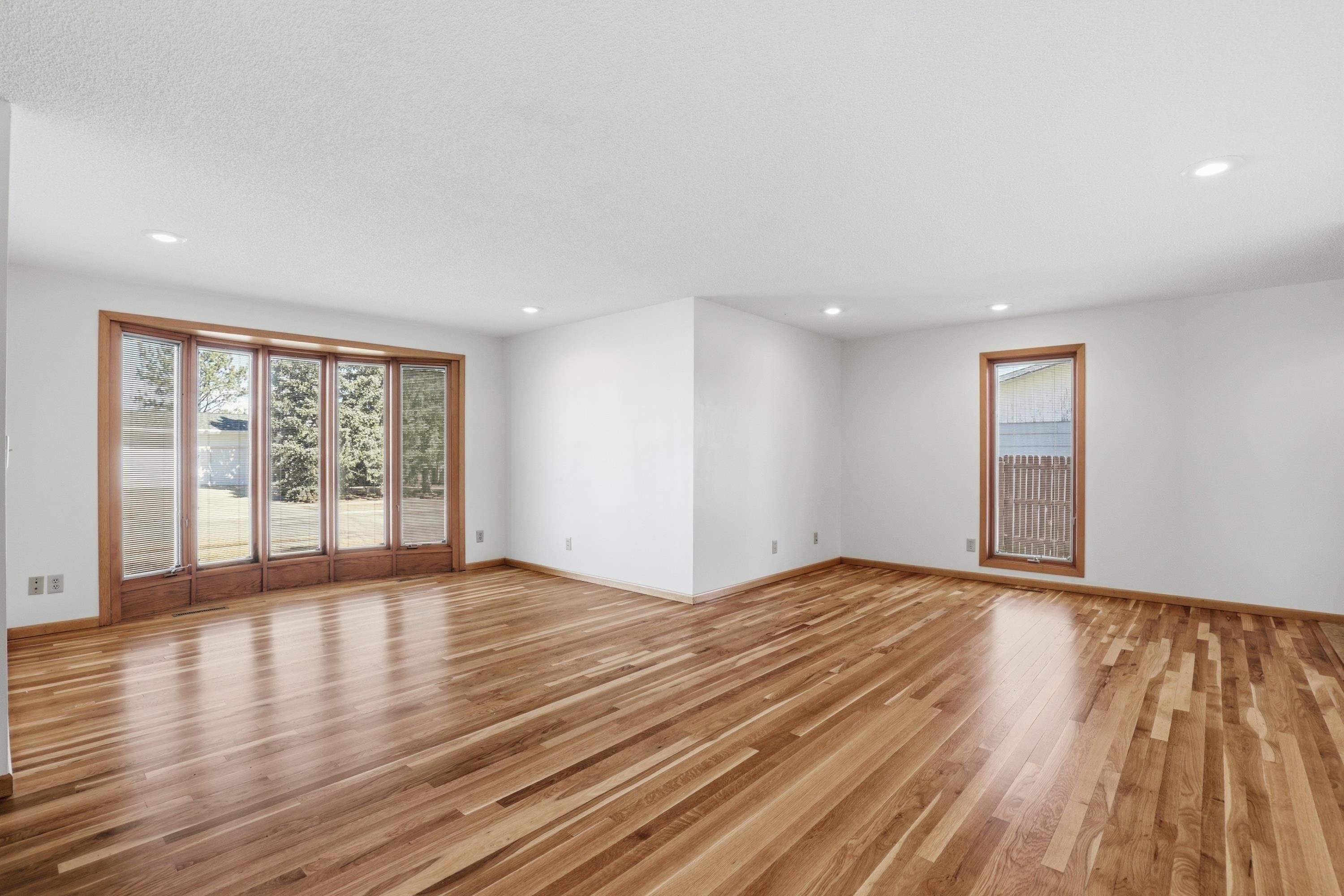 4565 Wentworth Drive