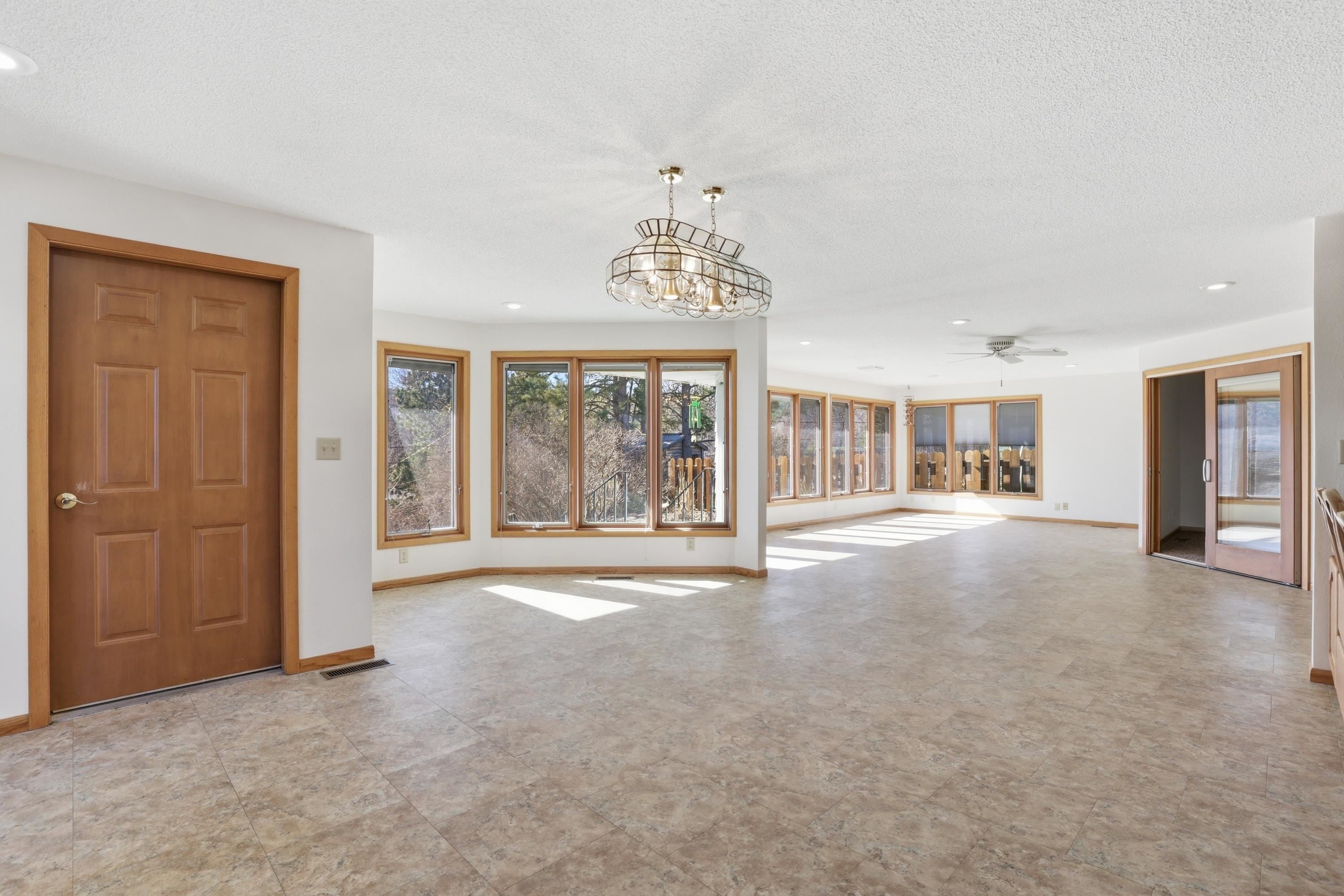 4565 Wentworth Drive