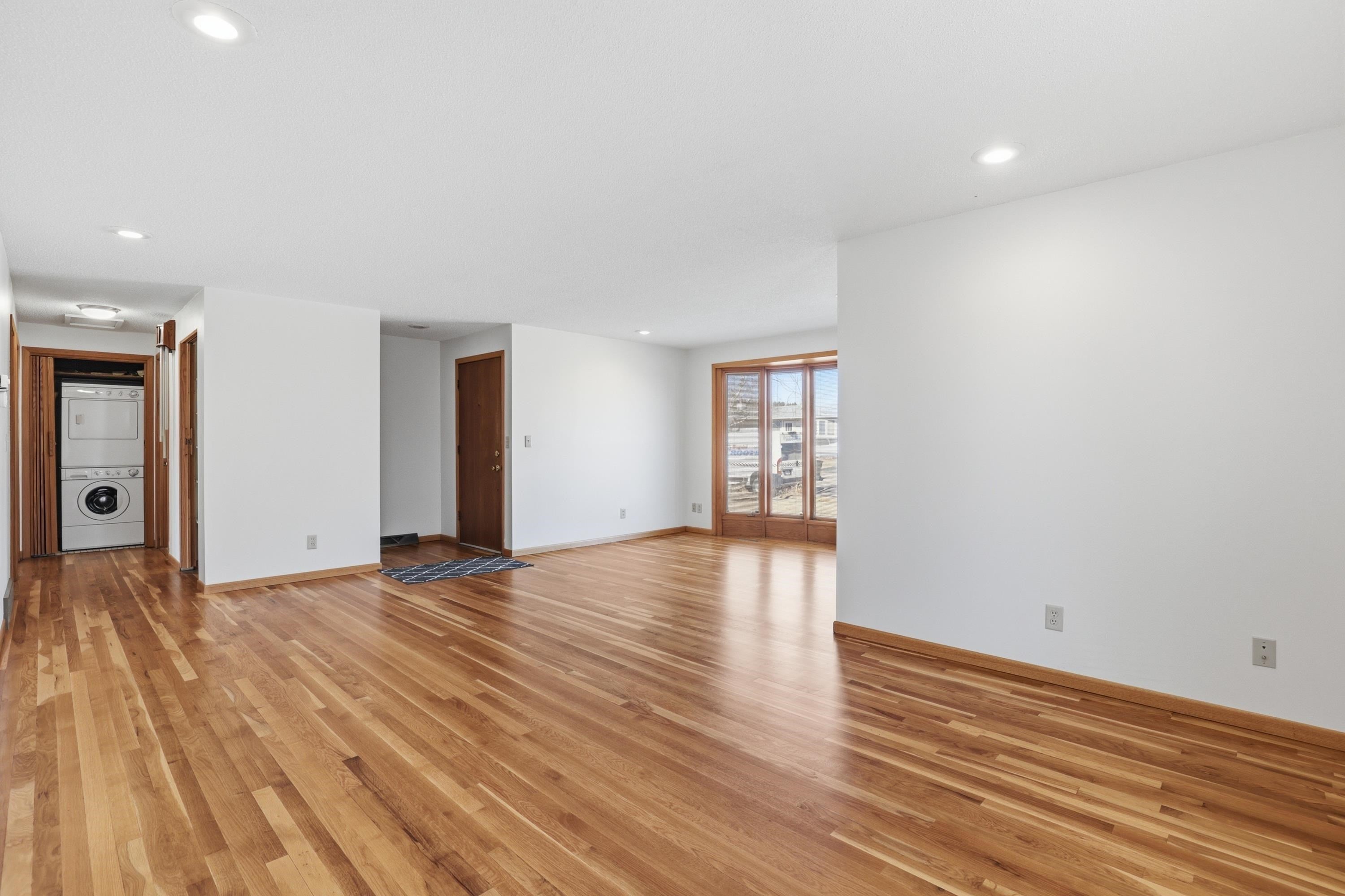 4565 Wentworth Drive