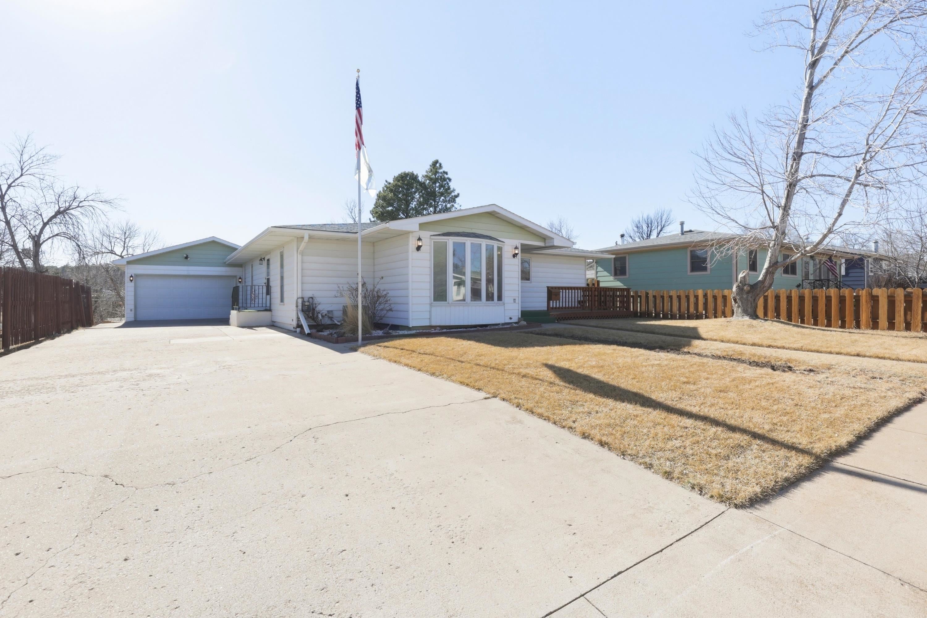 4565 Wentworth Drive