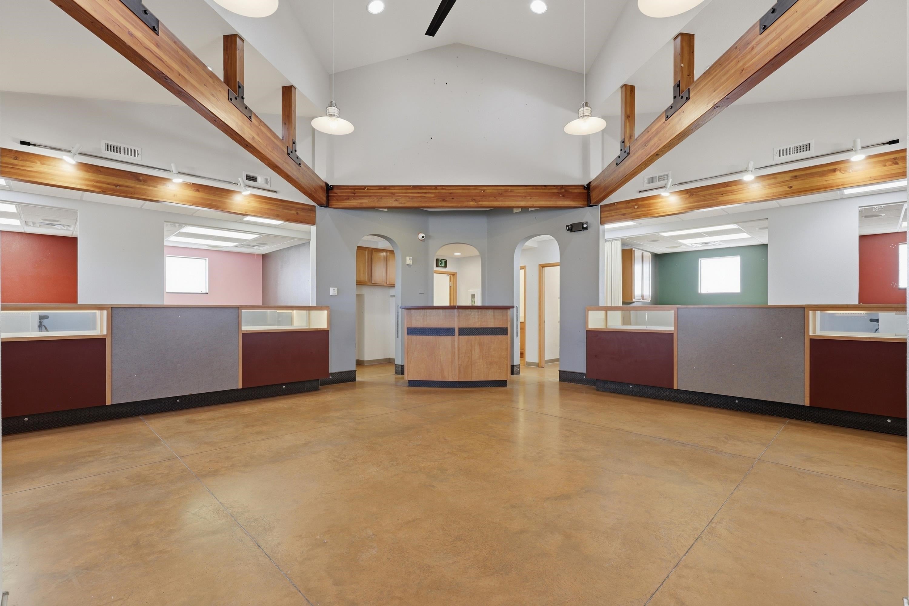 331 Knollwood Dr.