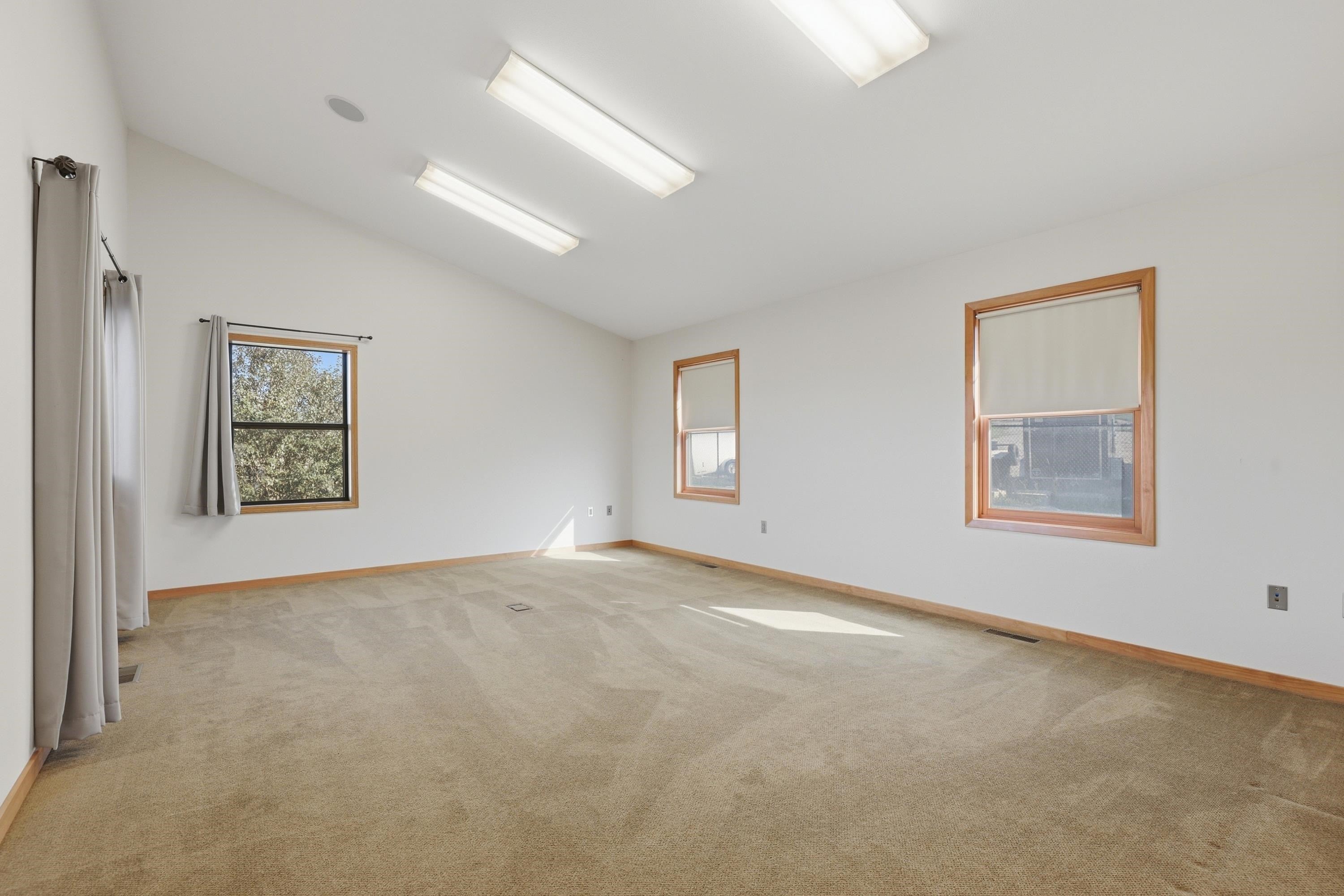 331 Knollwood Dr.