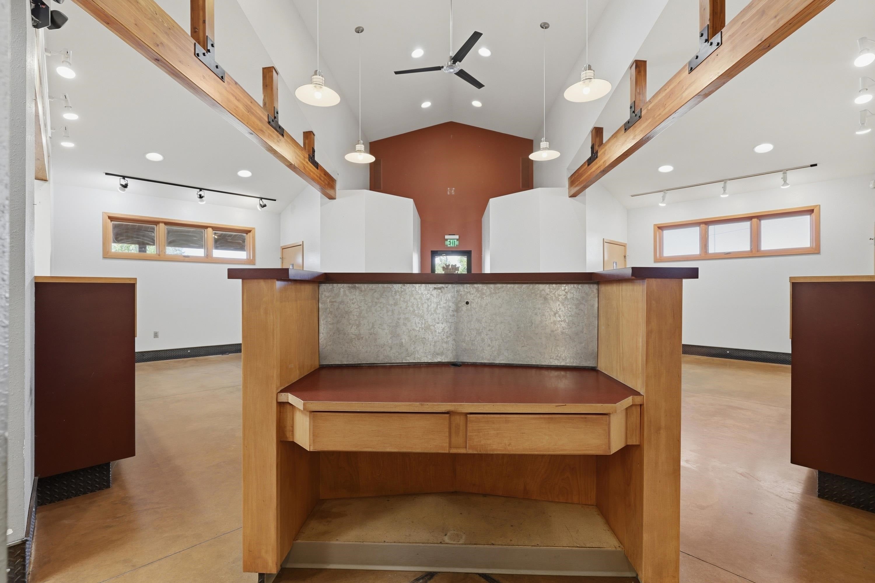 331 Knollwood Dr.