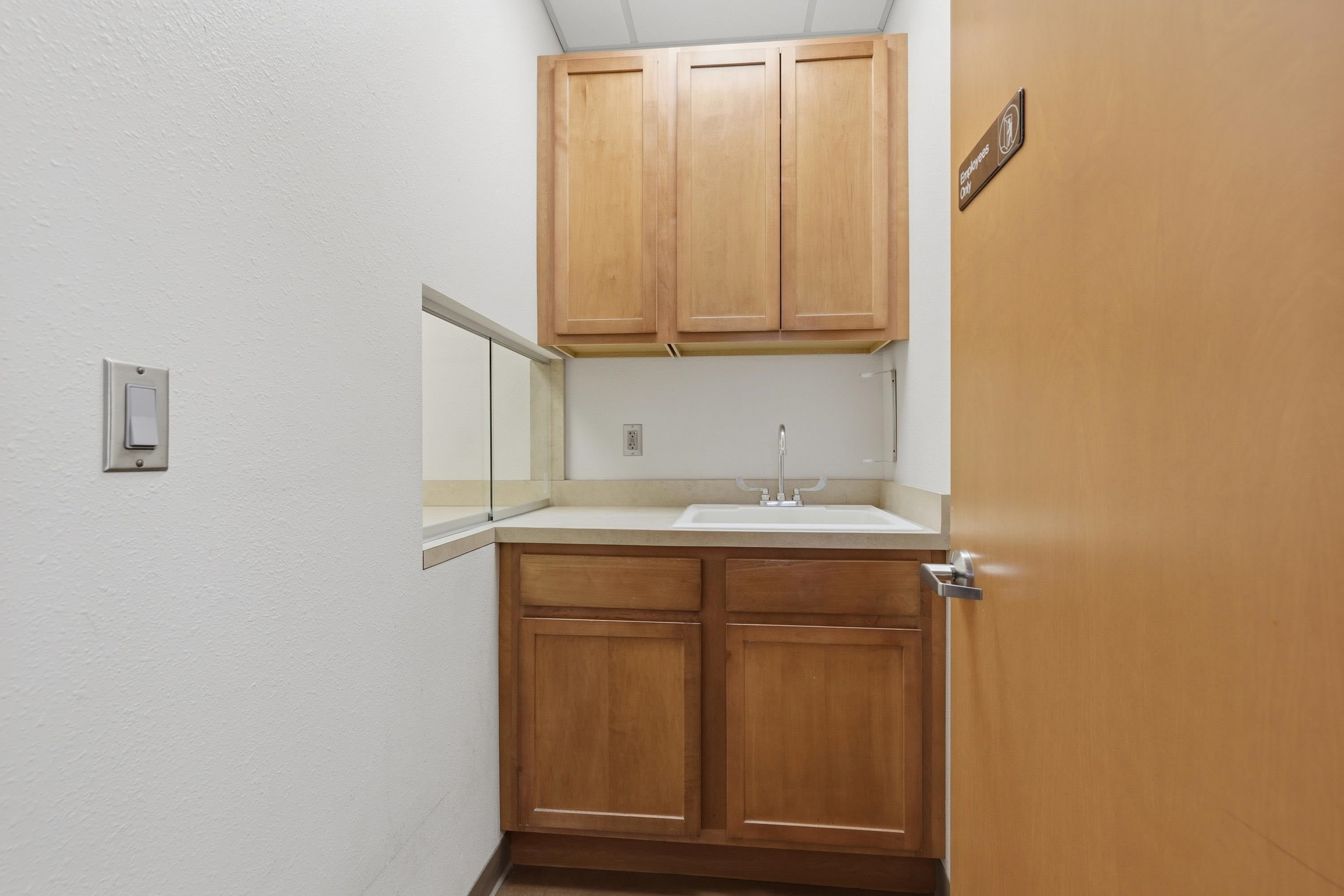 331 Knollwood Dr.