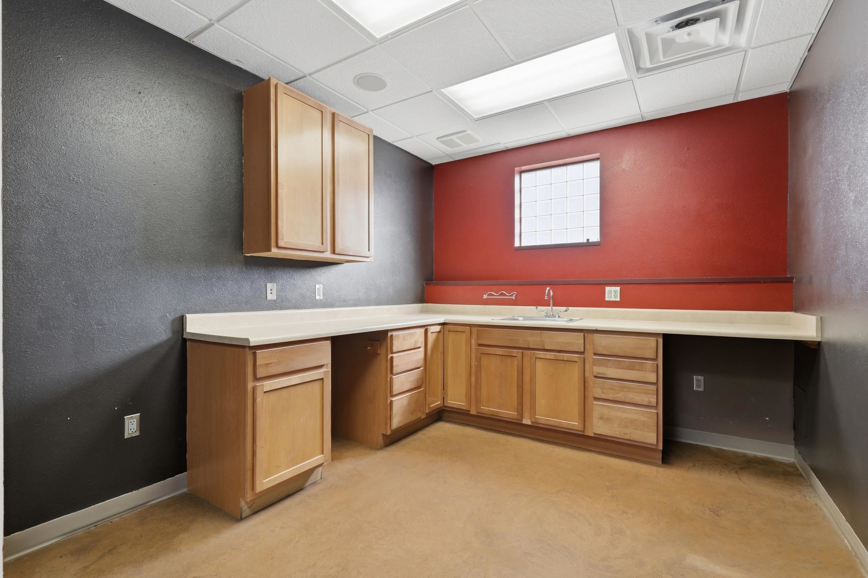 331 Knollwood Dr.