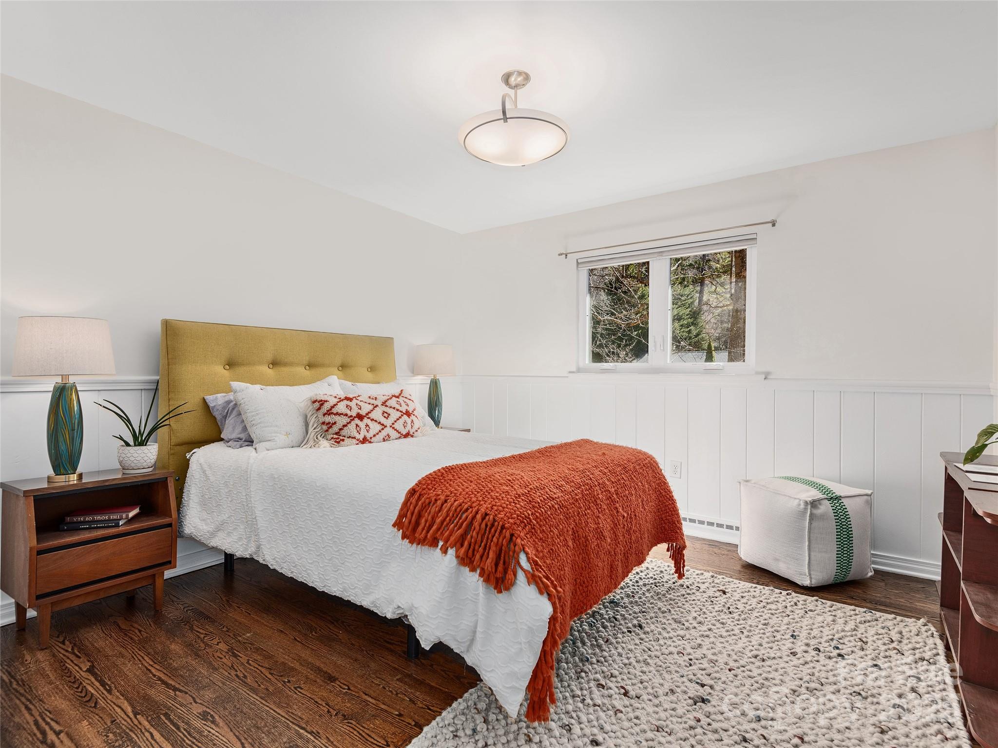 10 Woodcrest Road