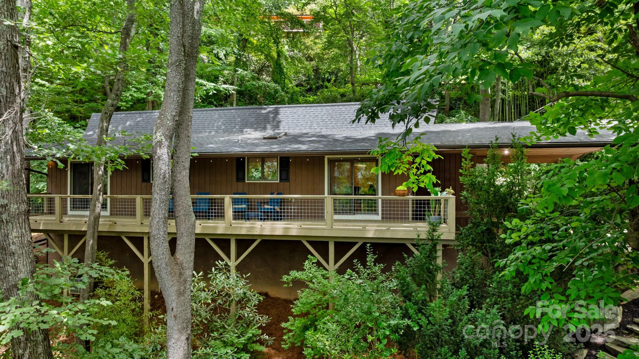 30 Hawktree Lane