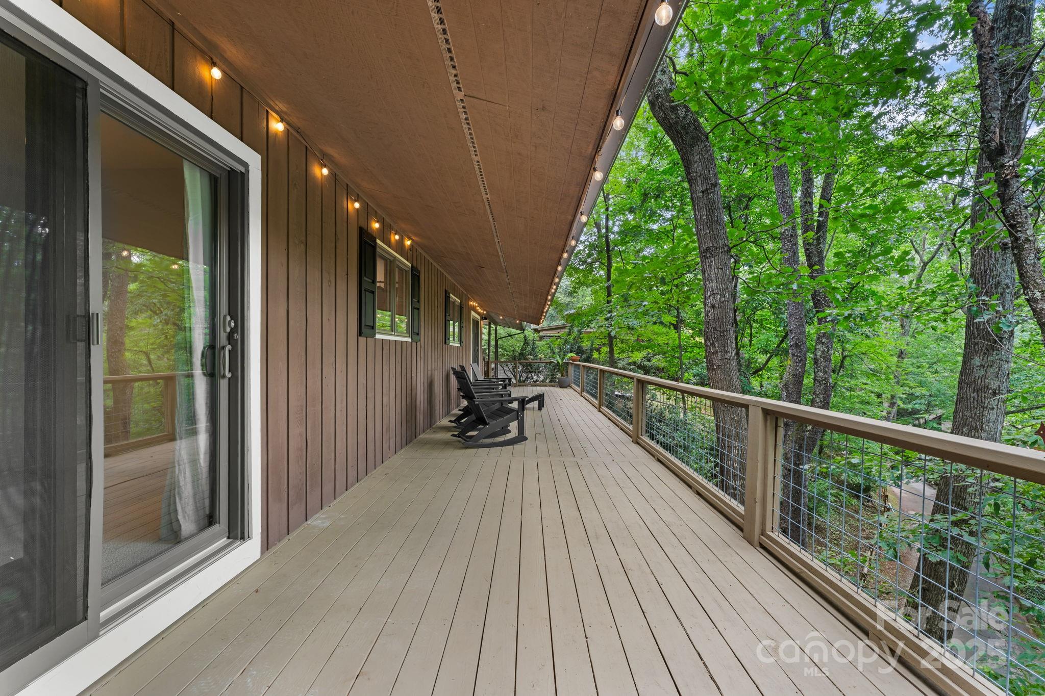 30 Hawktree Lane