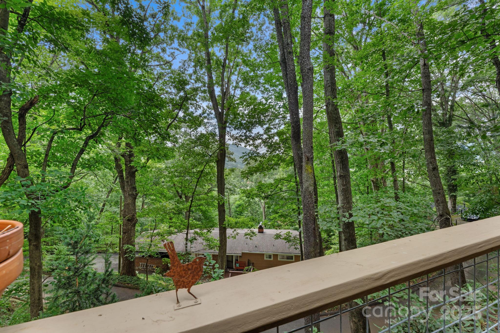 30 Hawktree Lane