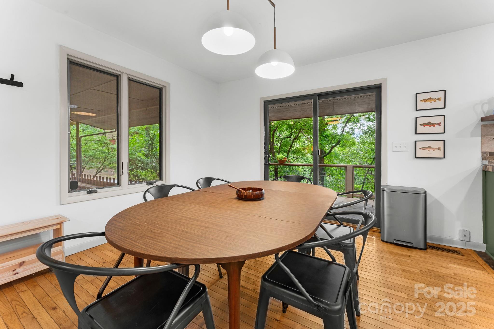 30 Hawktree Lane