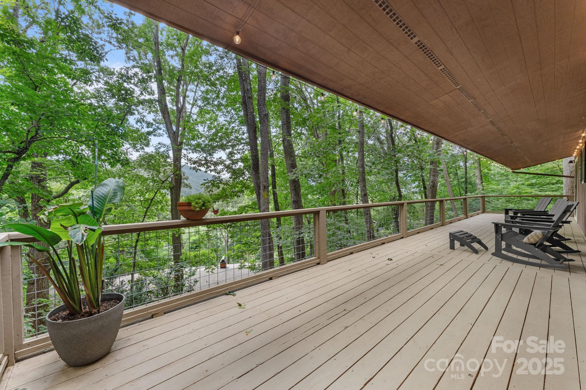 30 Hawktree Lane