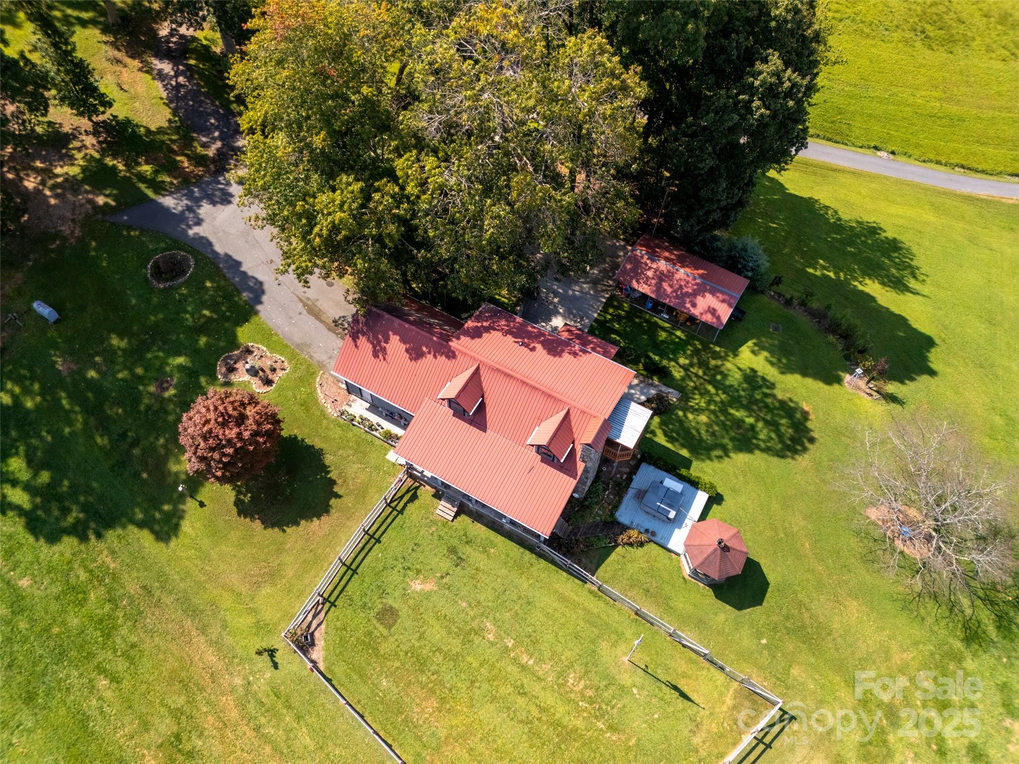 50 Holland Ridge Drive