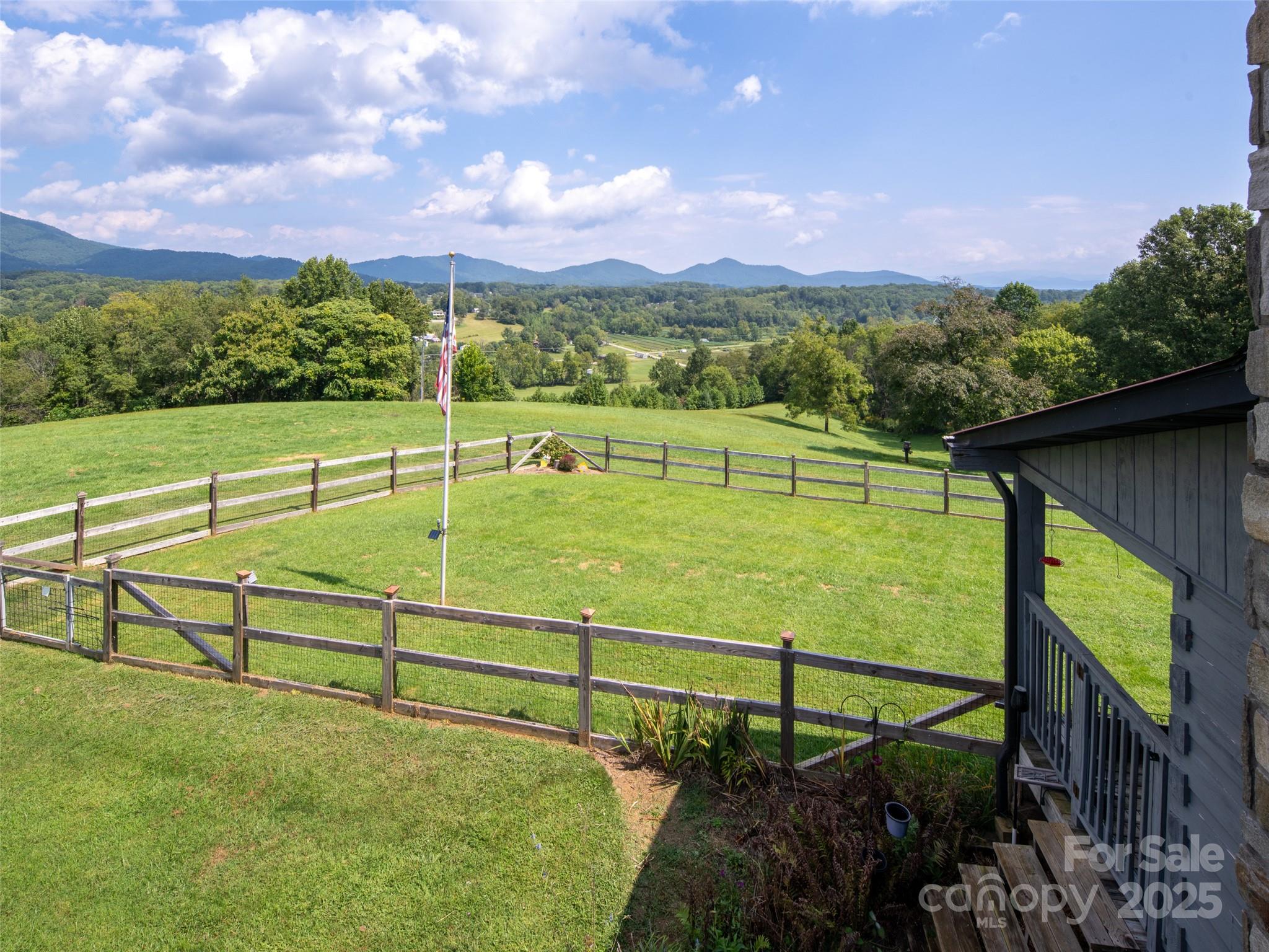 50 Holland Ridge Drive
