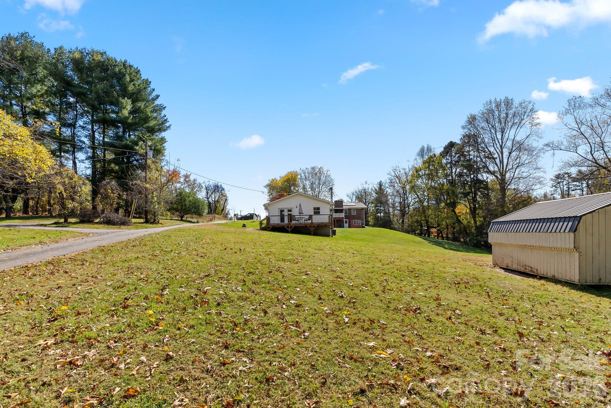 24 Ian River Drive