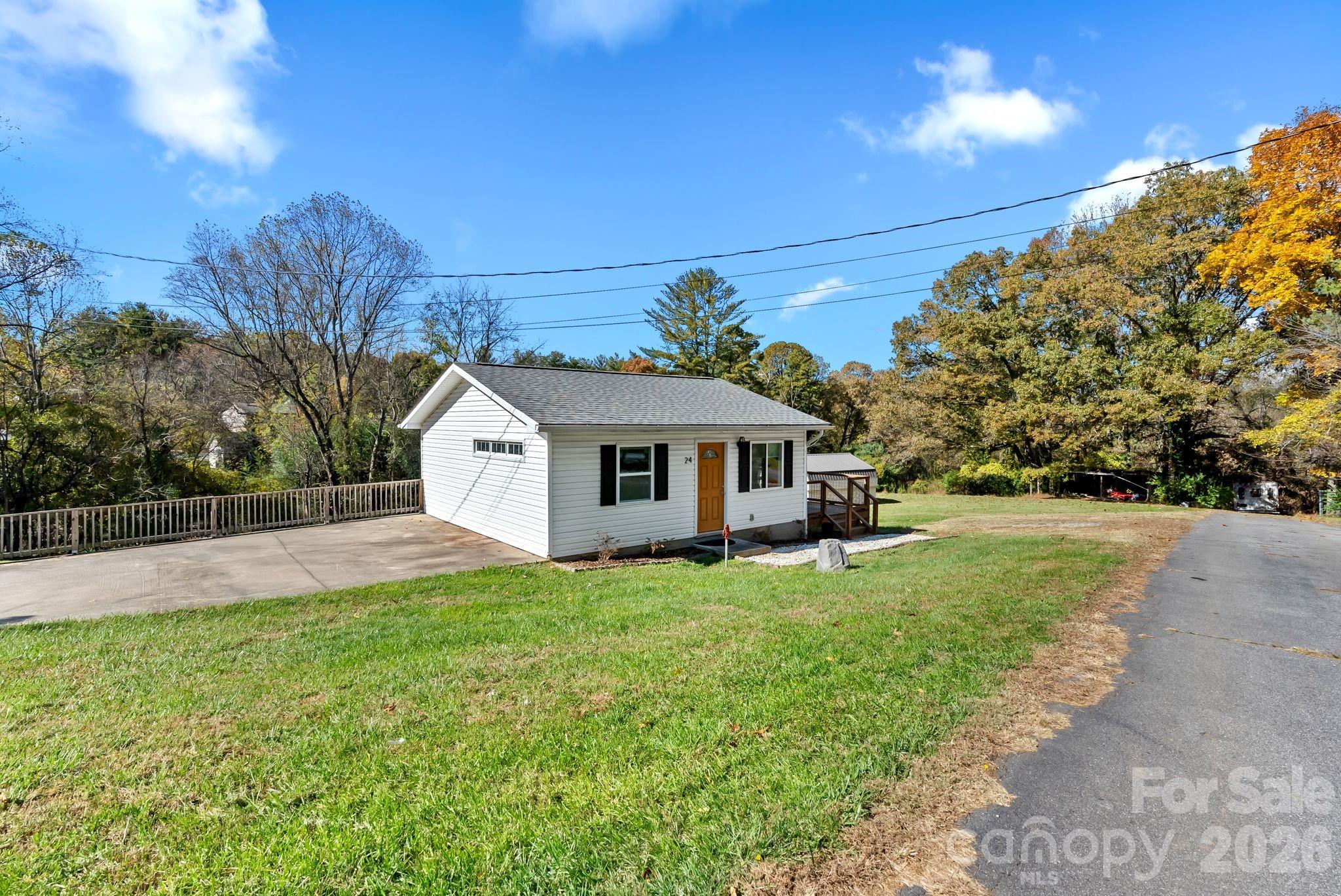 24 Ian River Drive