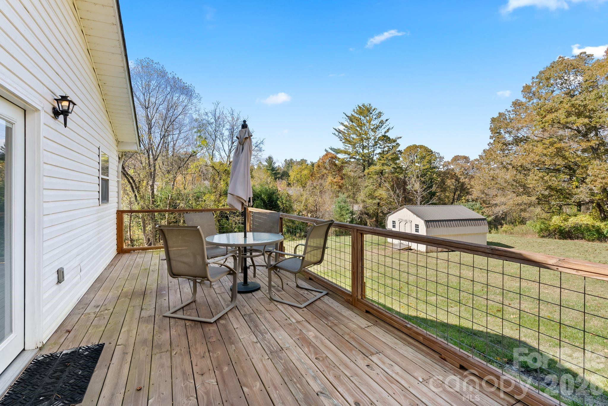 24 Ian River Drive