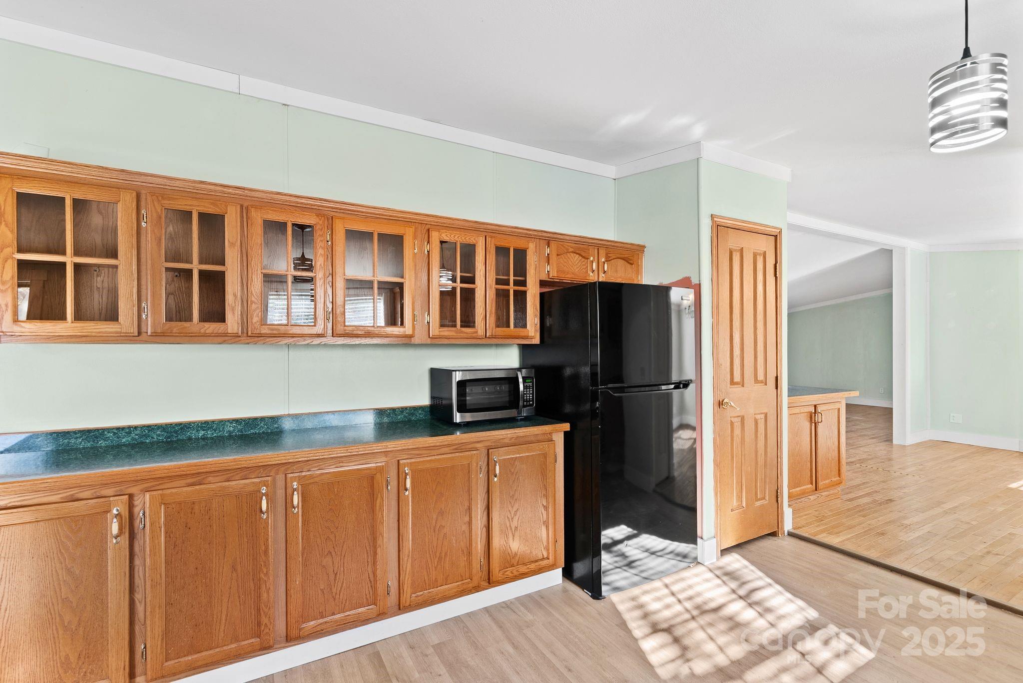 218 W Walt Haven Drive