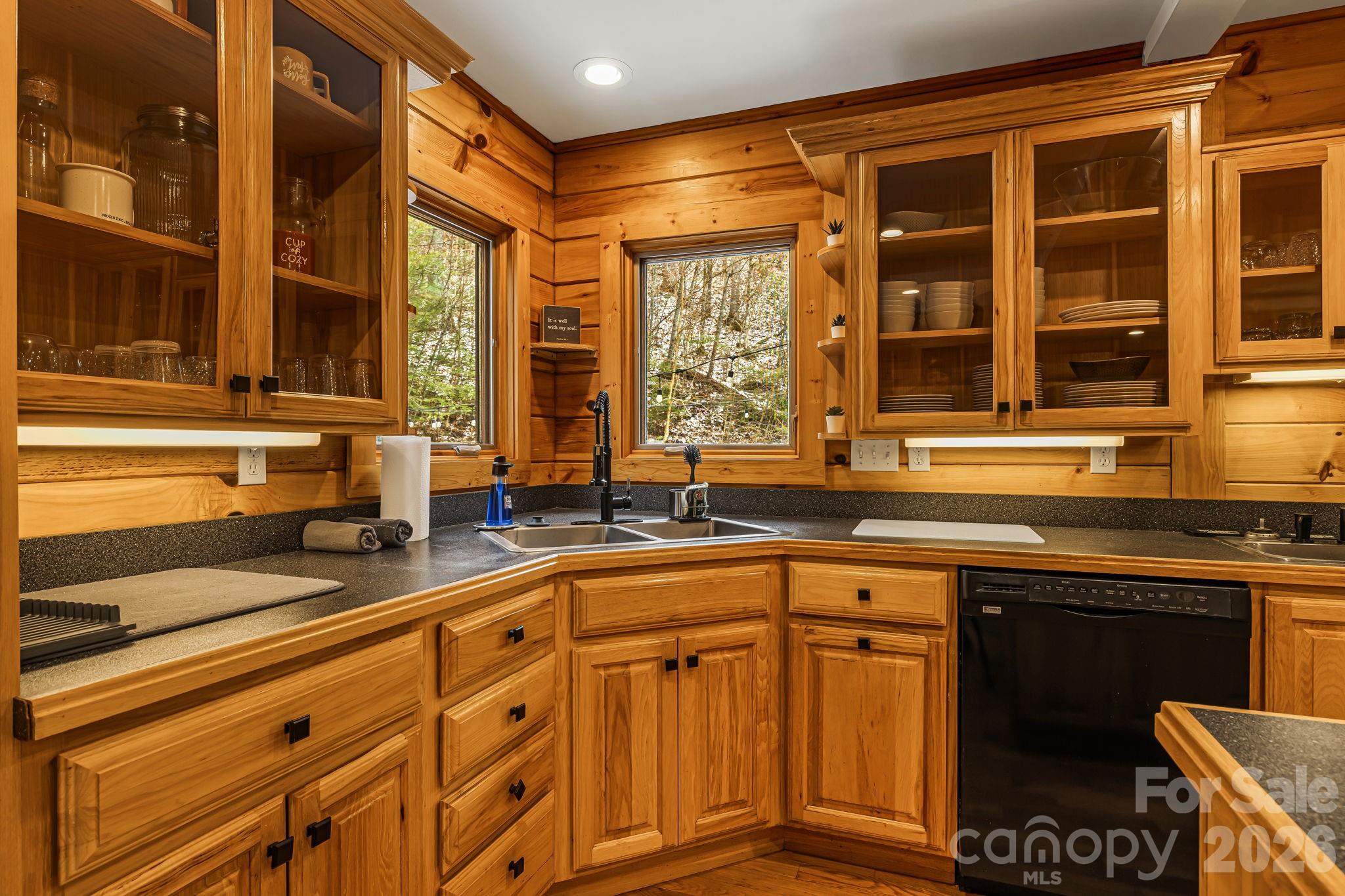 131 Trillium Glen Drive