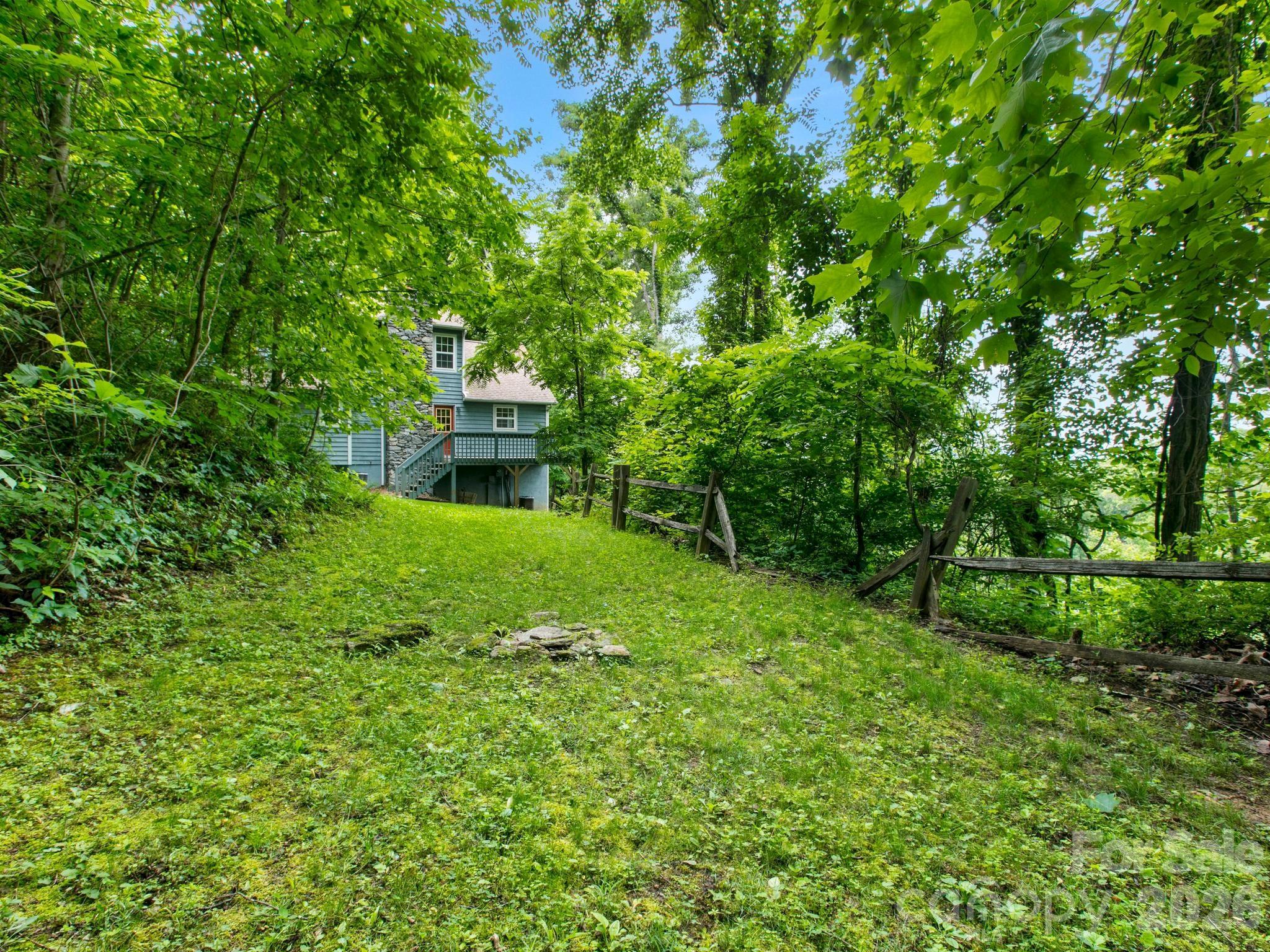 44 Leisure Mountain Road