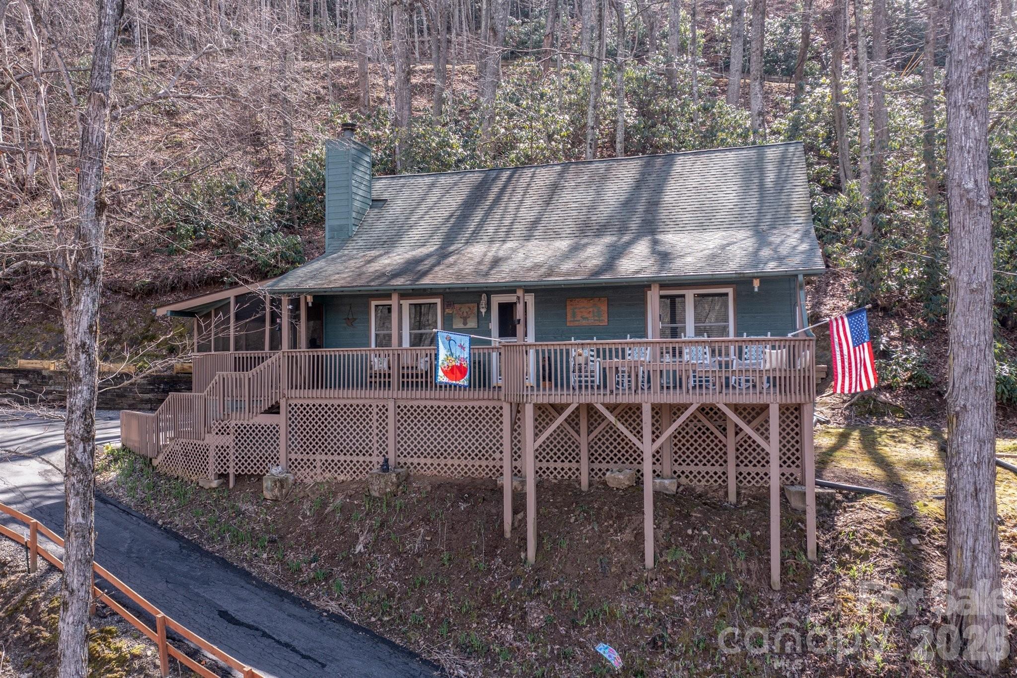 46 Hummingbird Drive