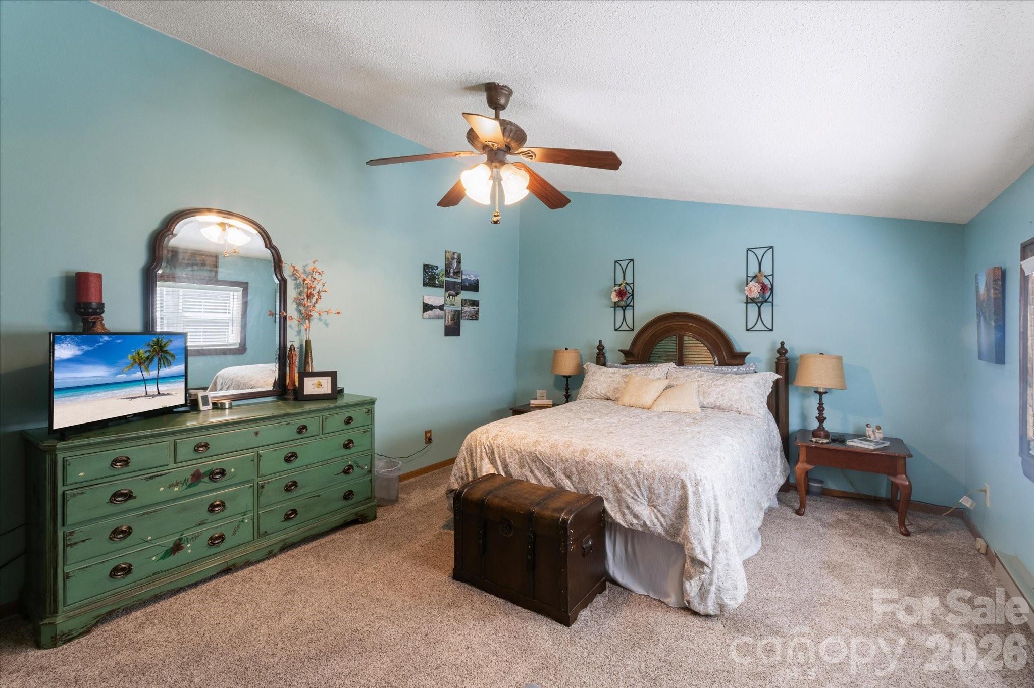46 Hummingbird Drive