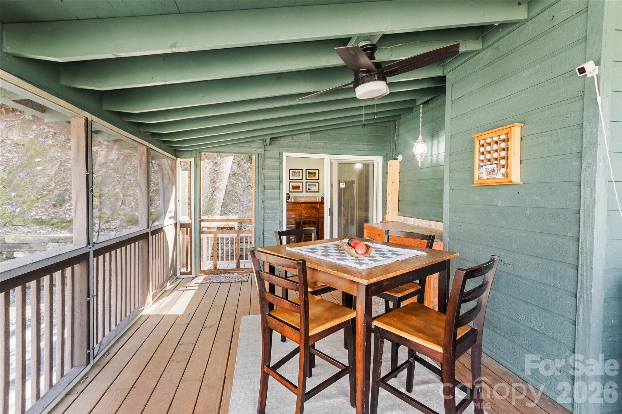 46 Hummingbird Drive