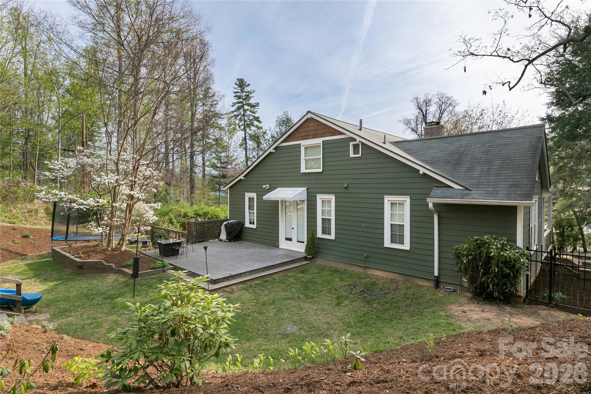 1 Ridgefield Place