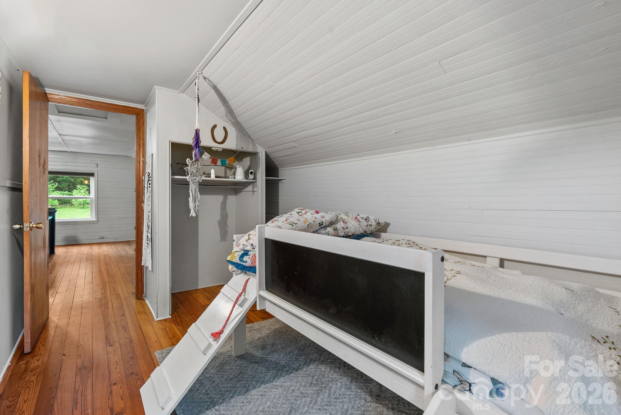 1 Ridgefield Place