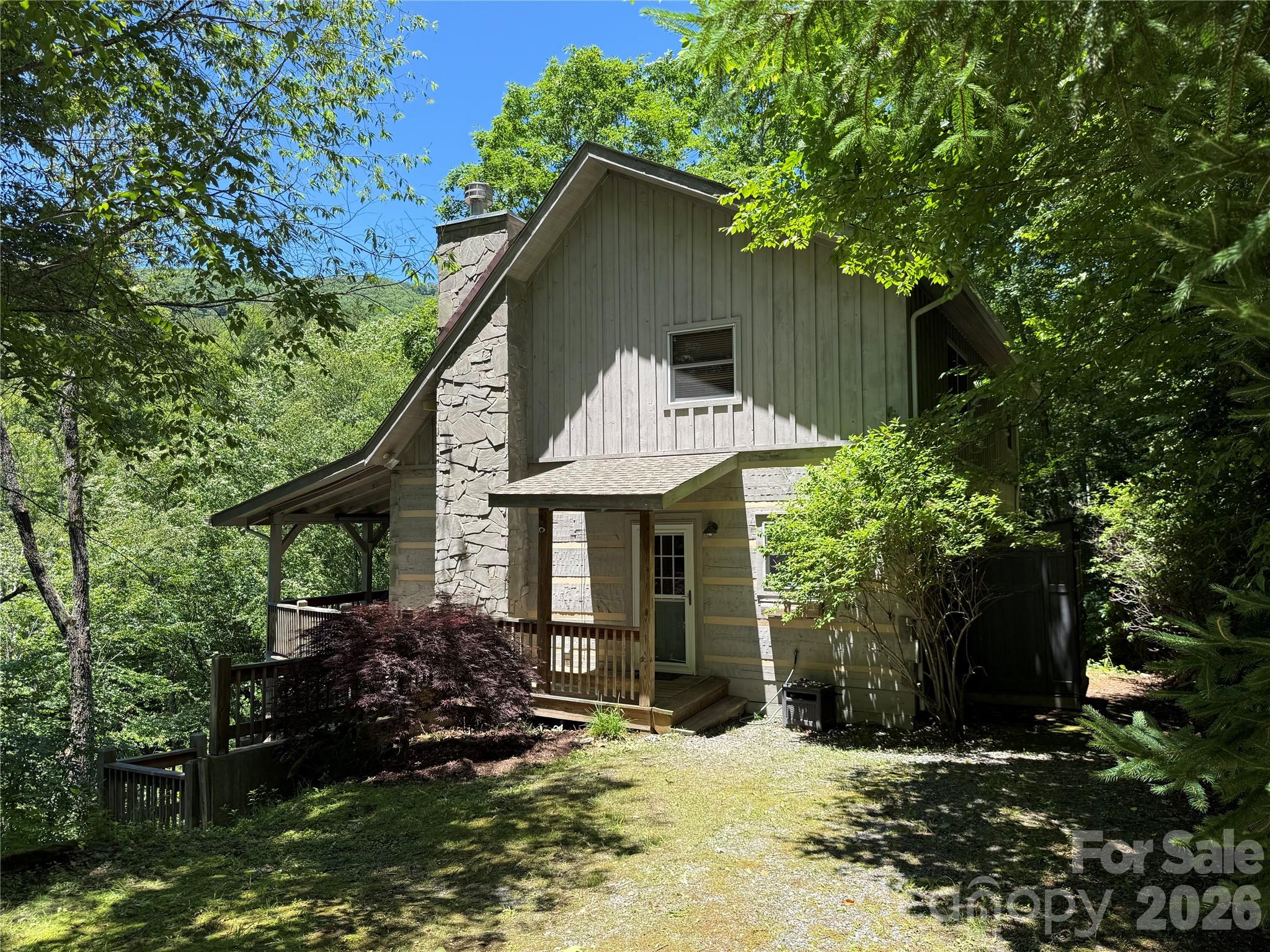 311 Copper Spur Drive