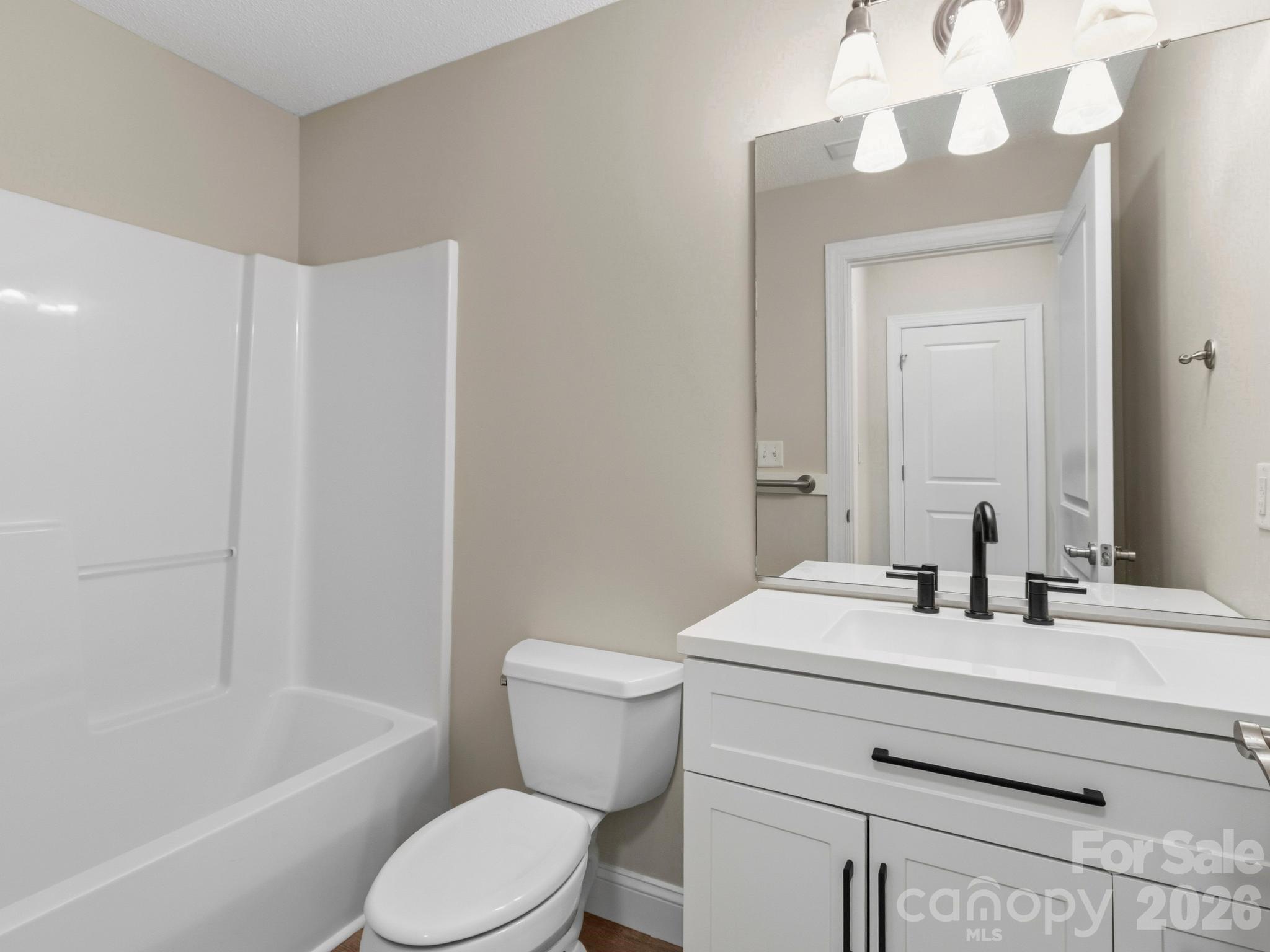 43 Foxden Drive Unit: 104