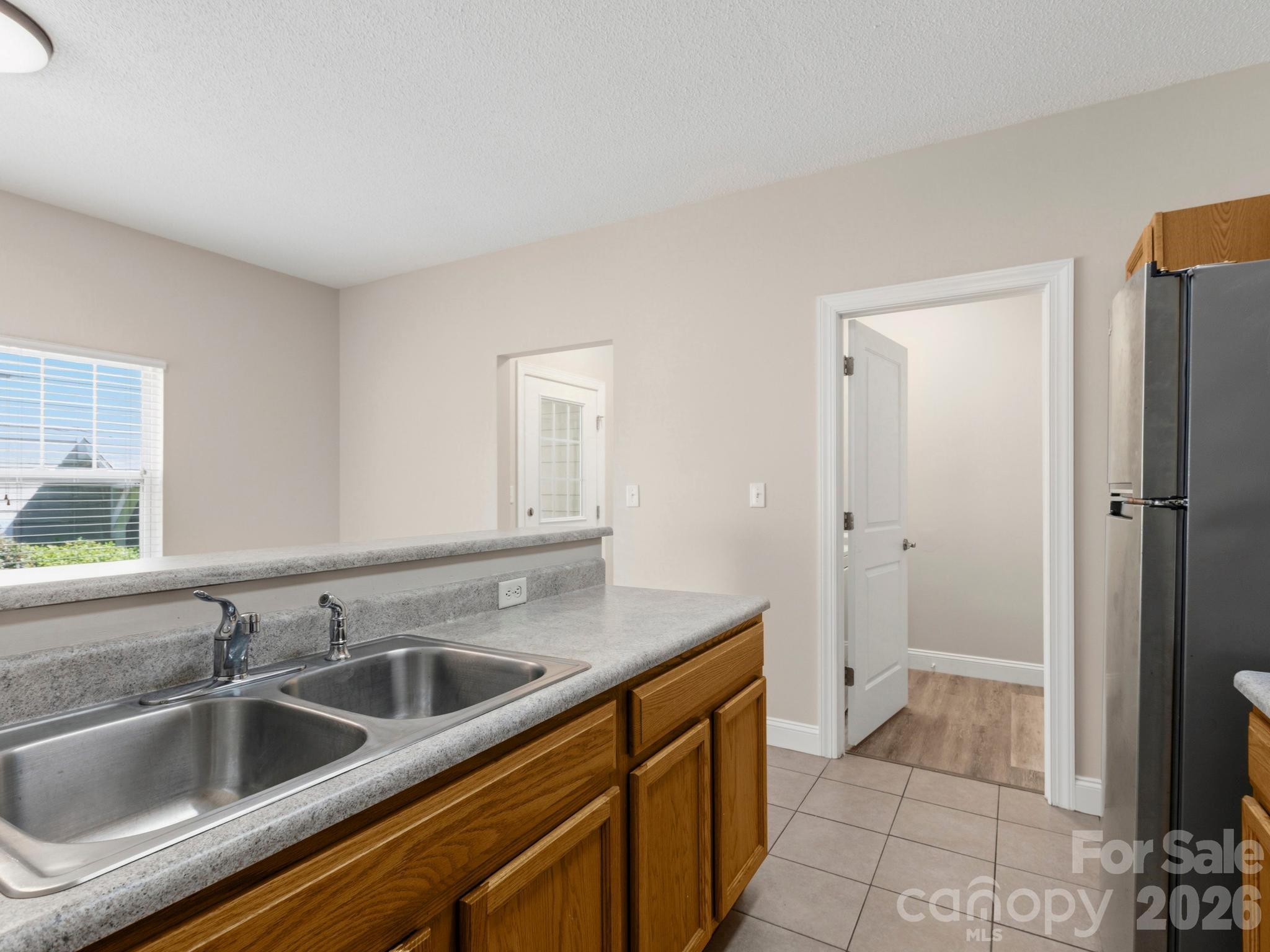 43 Foxden Drive Unit: 104