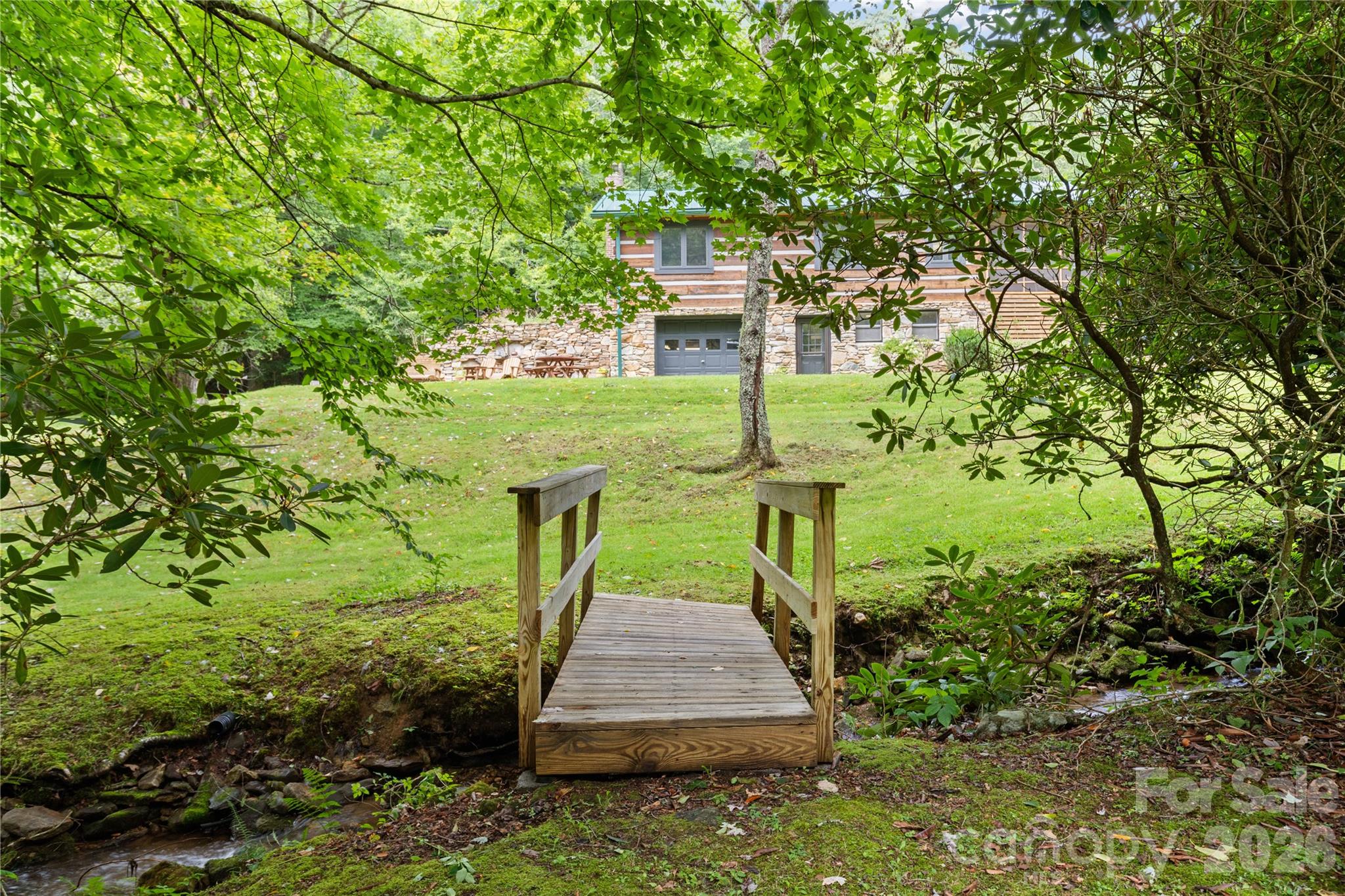 1061 Indian Trail Road