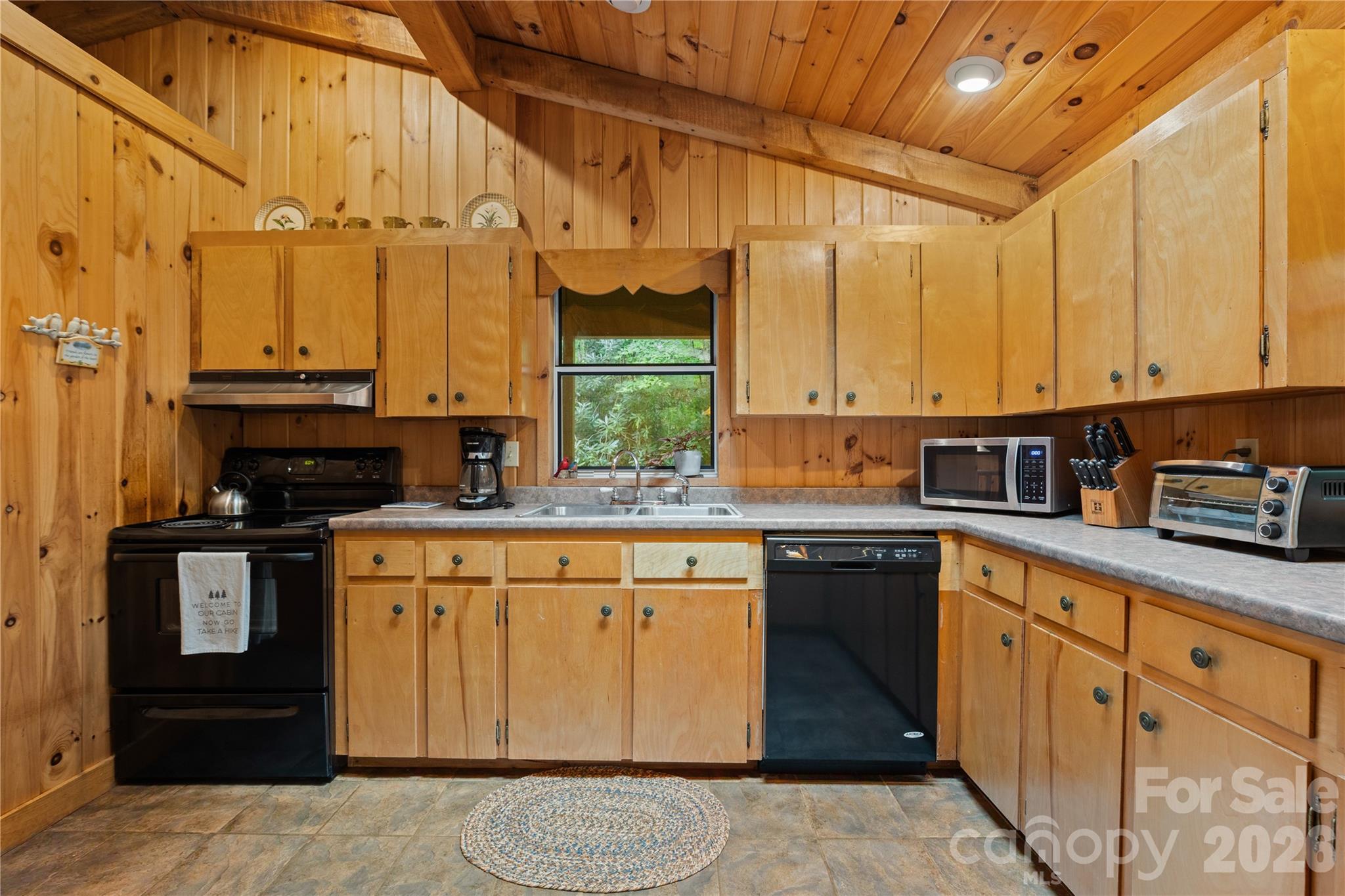 1061 Indian Trail Road
