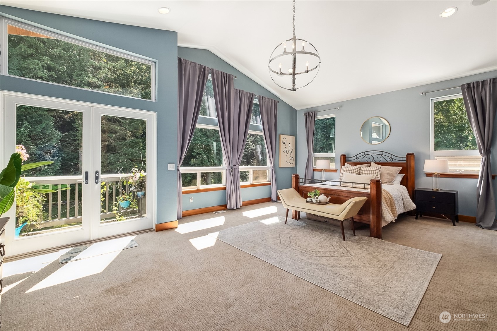 7402 Moon Valley Road SE