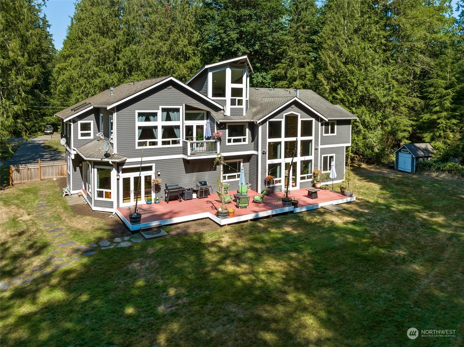 7402 Moon Valley Road SE