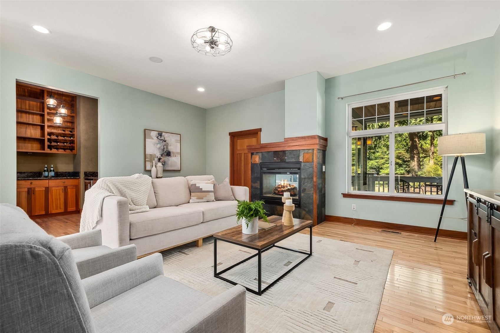 7402 Moon Valley Road SE