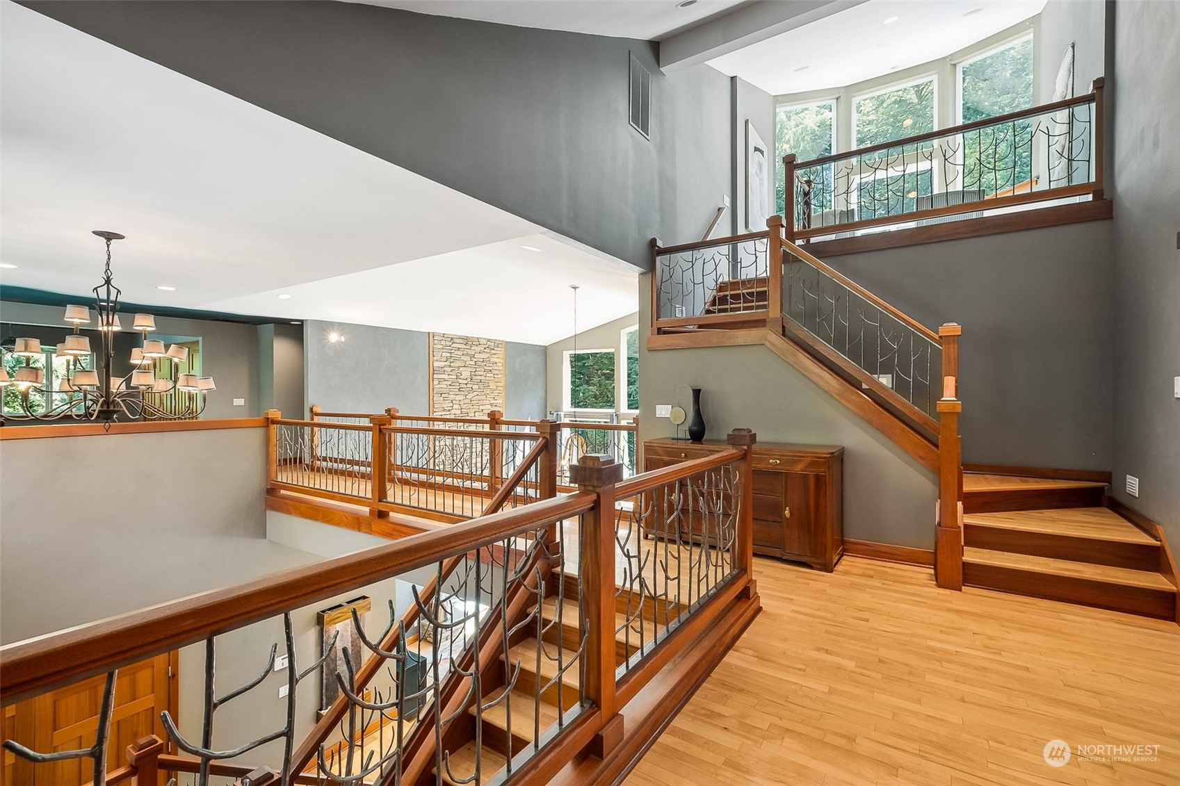 7402 Moon Valley Road SE